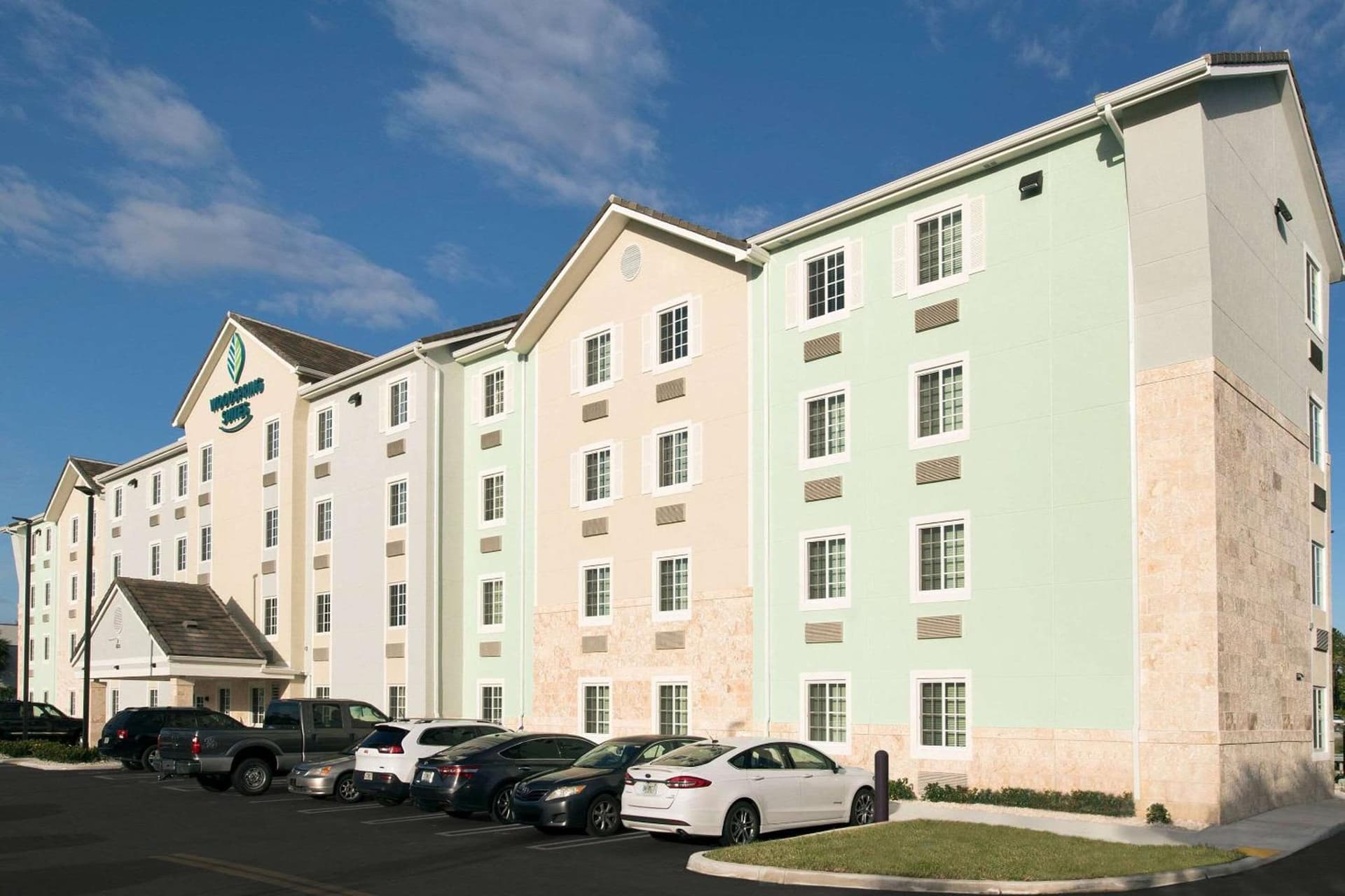 WoodSpring Suites Miami Southwest interior in Kendall, FL — gallery photo 2