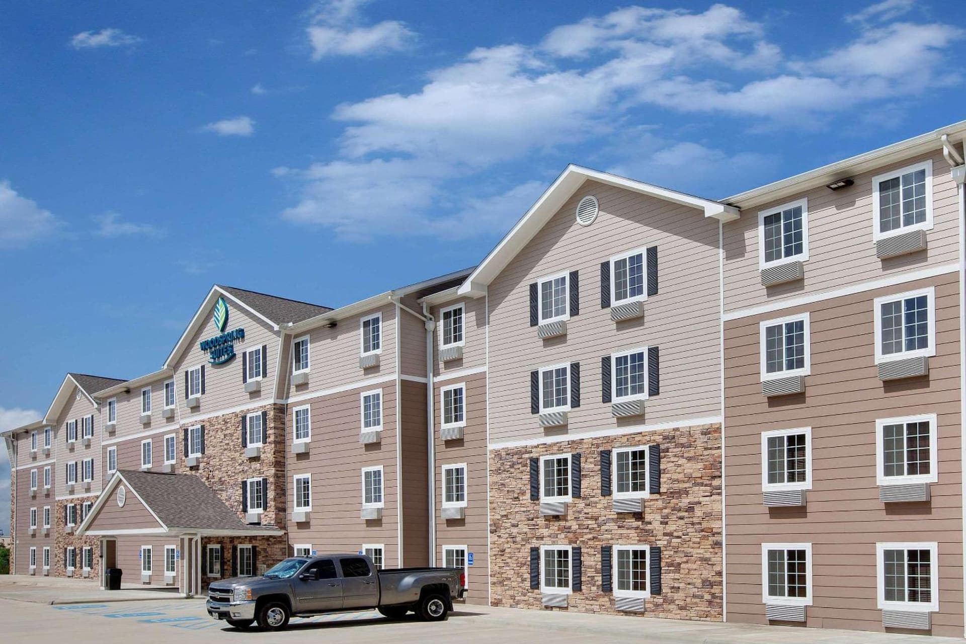 WoodSpring Suites Lake Charles — hotel in Lake Charles, Louisiana
