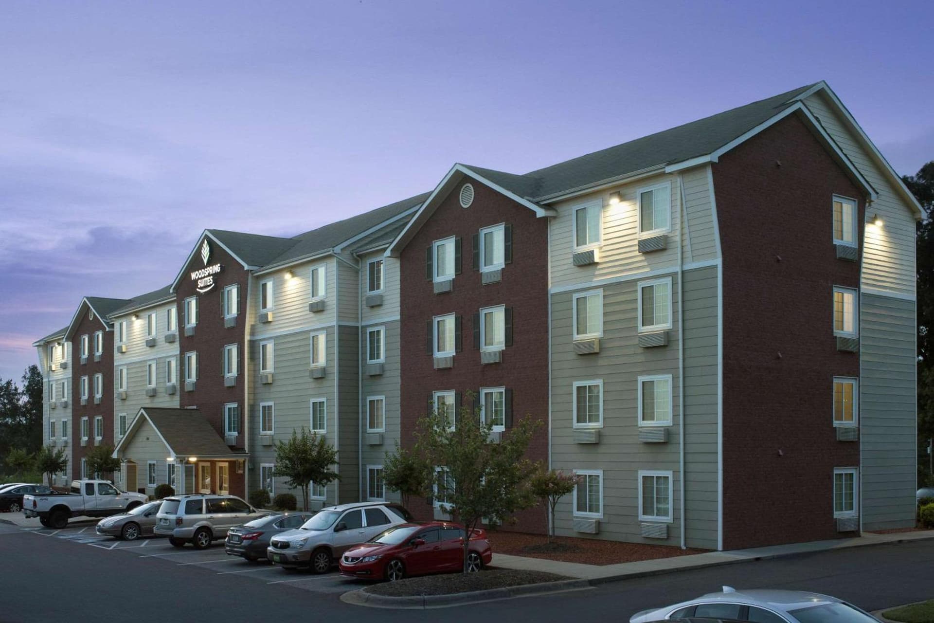 WoodSpring Suites Charlotte Gastonia gallery photo in Gastonia, NC — image 10