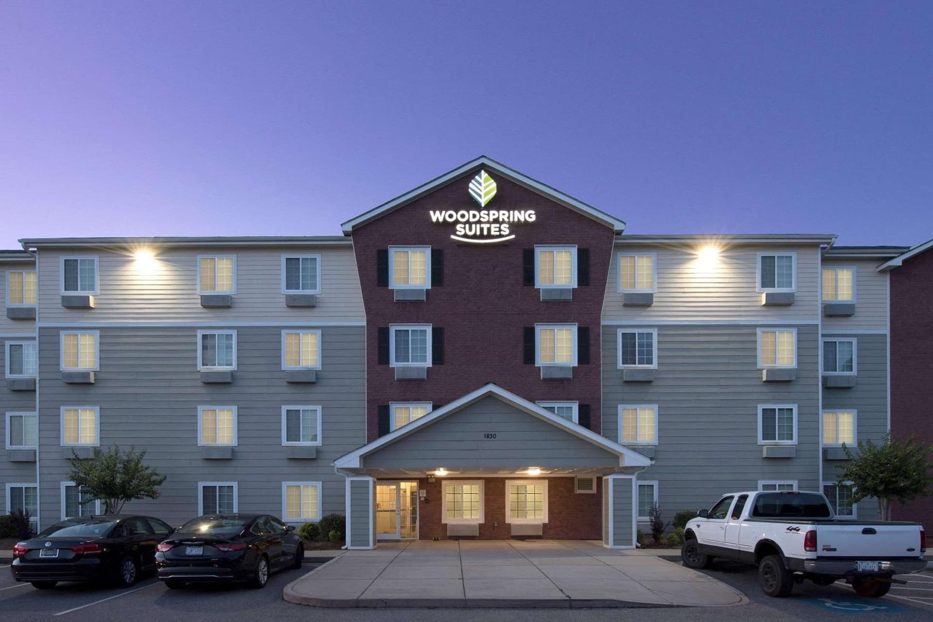 WoodSpring Suites Charlotte Gastonia property views in Gastonia, NC — gallery photo 3
