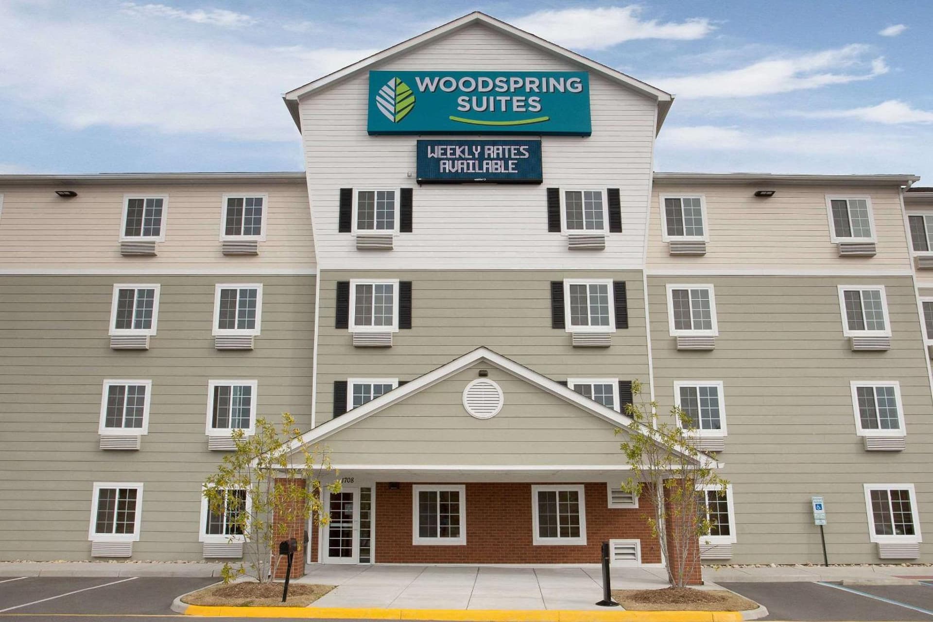 WoodSpring Suites Chesapeake-Norfolk Greenbrier featured exterior or lobby in Chesapeake, VA — similar hotel