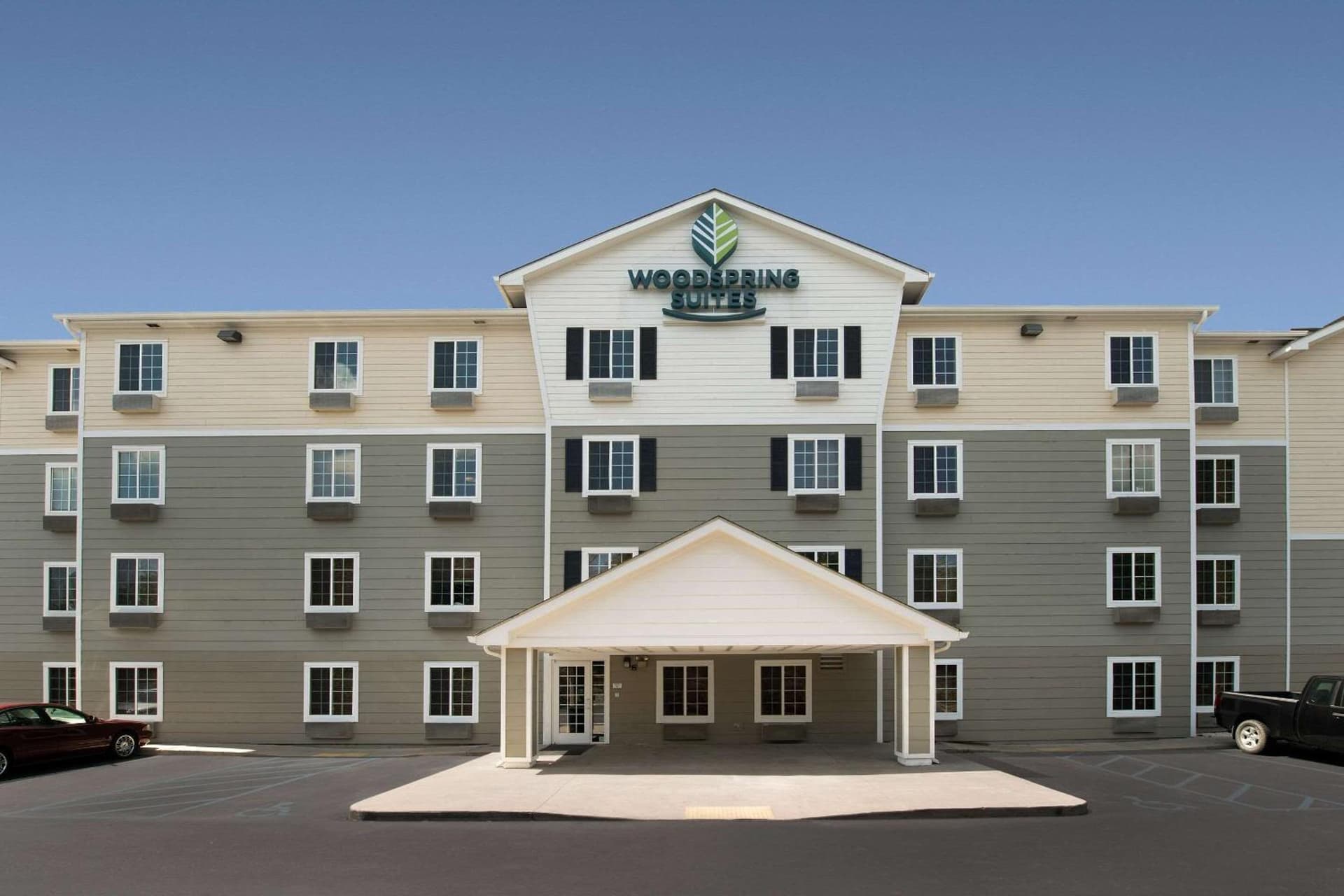 WoodSpring Suites Greenville Simpsonville featured exterior or lobby in Simpsonville, SC — similar hotel