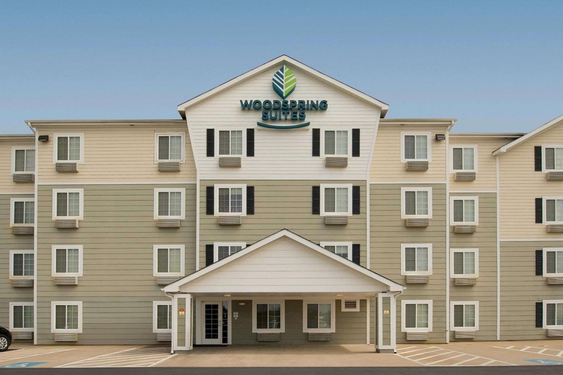 WoodSpring Suites Waco near University interior in Waco, TX — gallery photo 2
