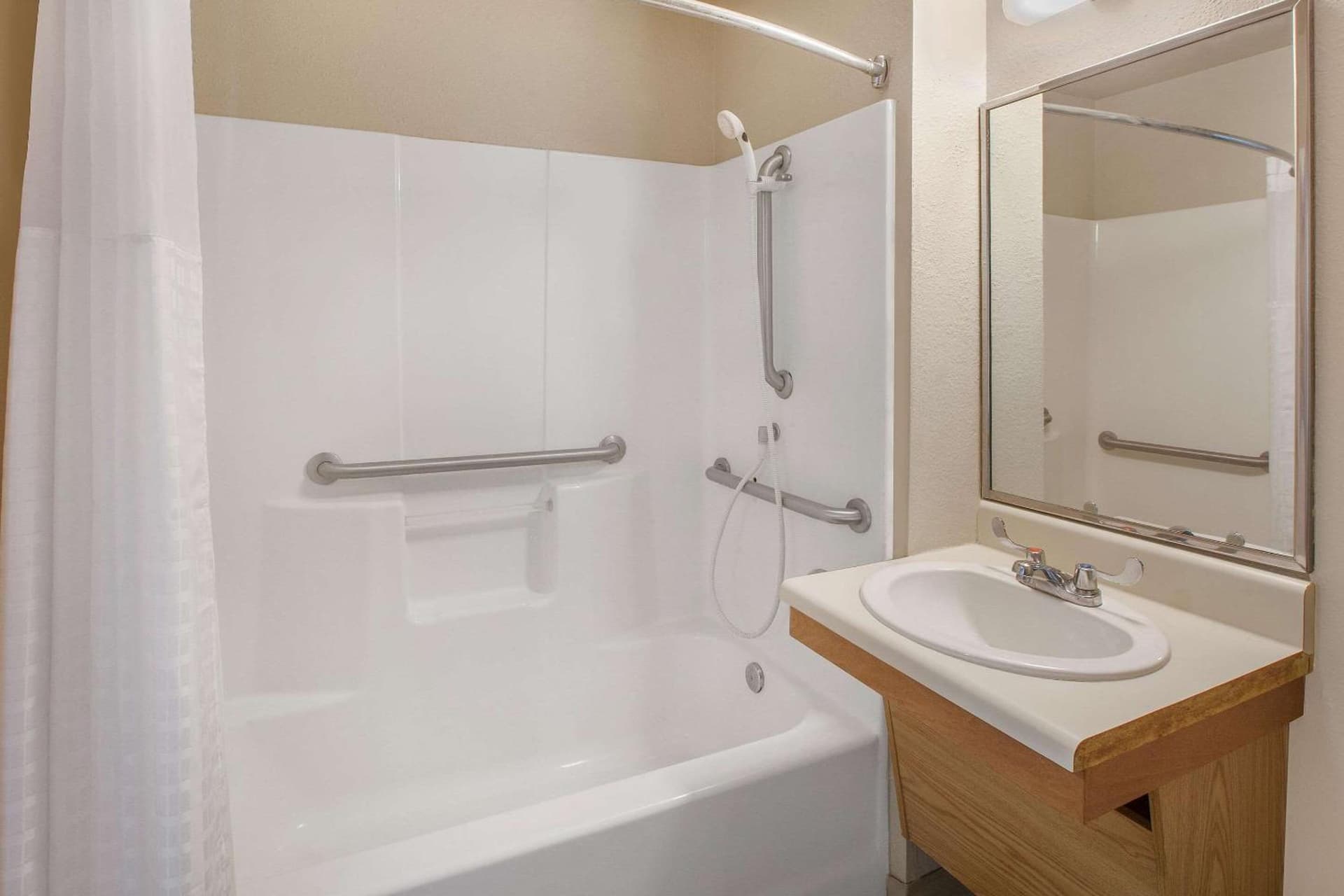 WoodSpring Suites Amarillo East I-40 gallery photo in Amarillo, TX — image 6