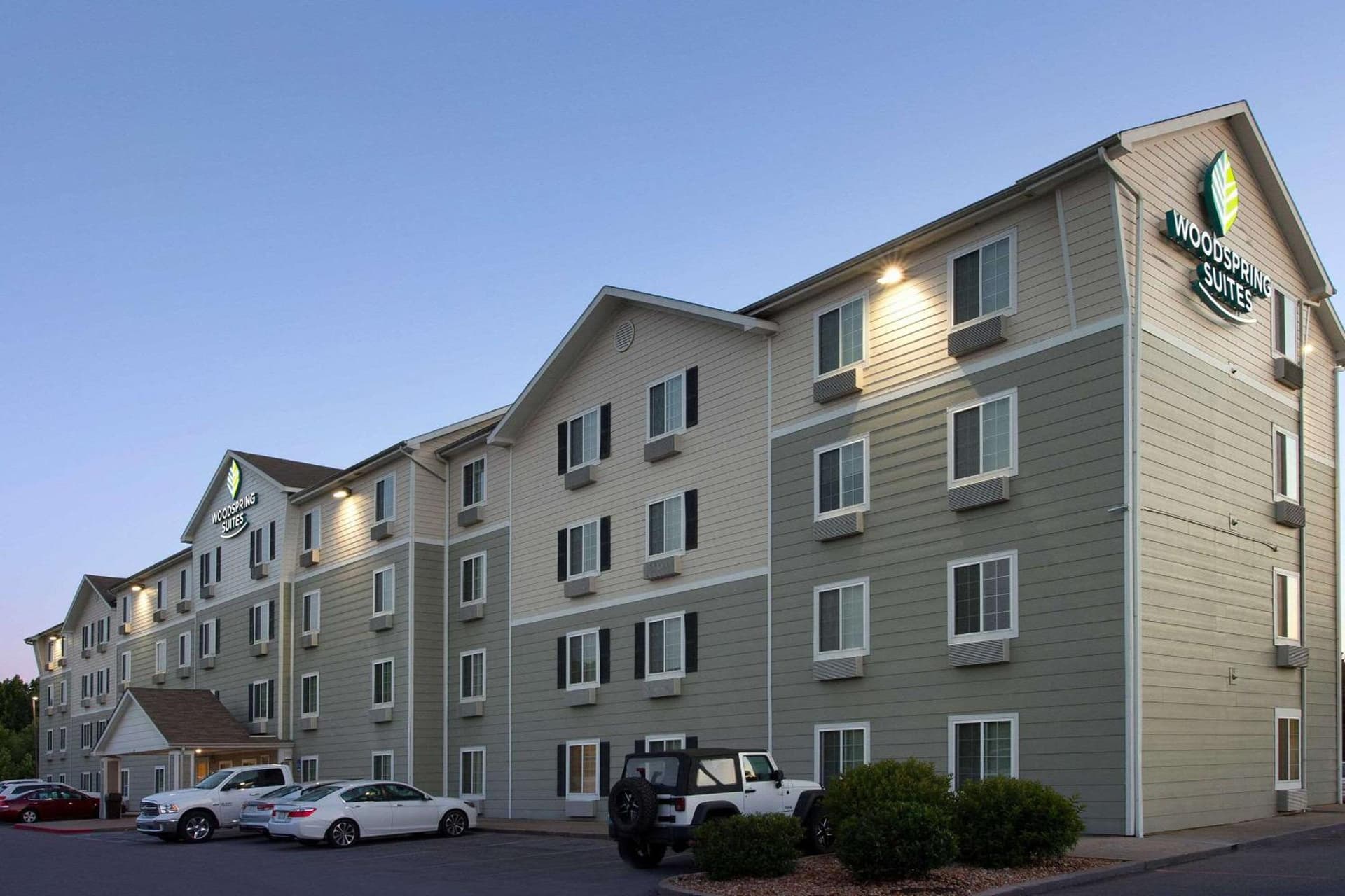 WoodSpring Suites Clarksville Ft. Campbell interior in Clarksville, TN — gallery photo 2