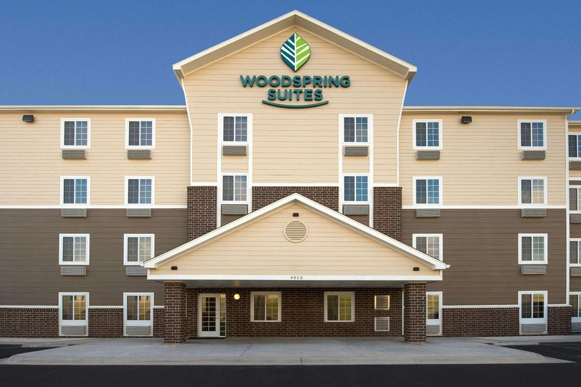WoodSpring Suites San Angelo property views in San Angelo, TX — gallery photo 3