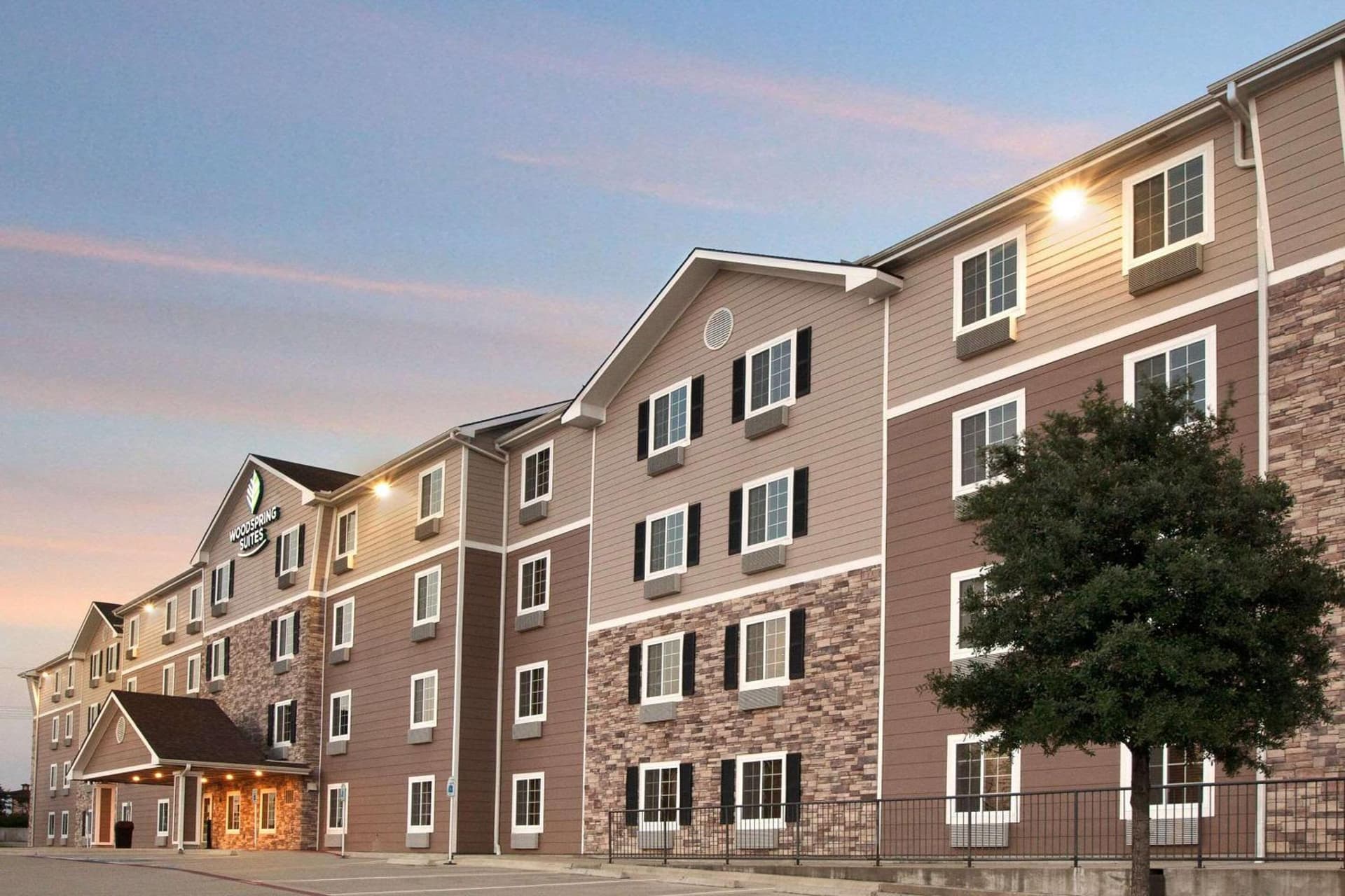 WoodSpring Suites College Station property views in College Station, TX — gallery photo 3