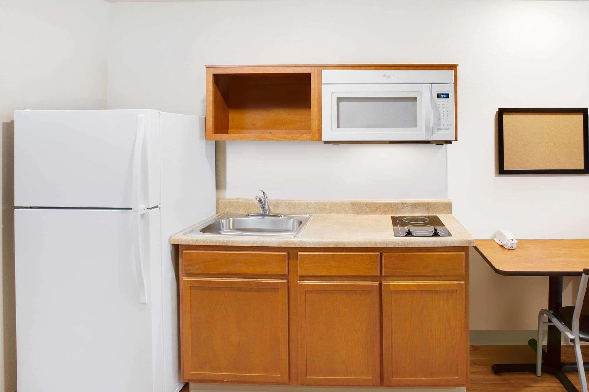 WoodSpring Suites College Station gallery photo in College Station, TX — image 23