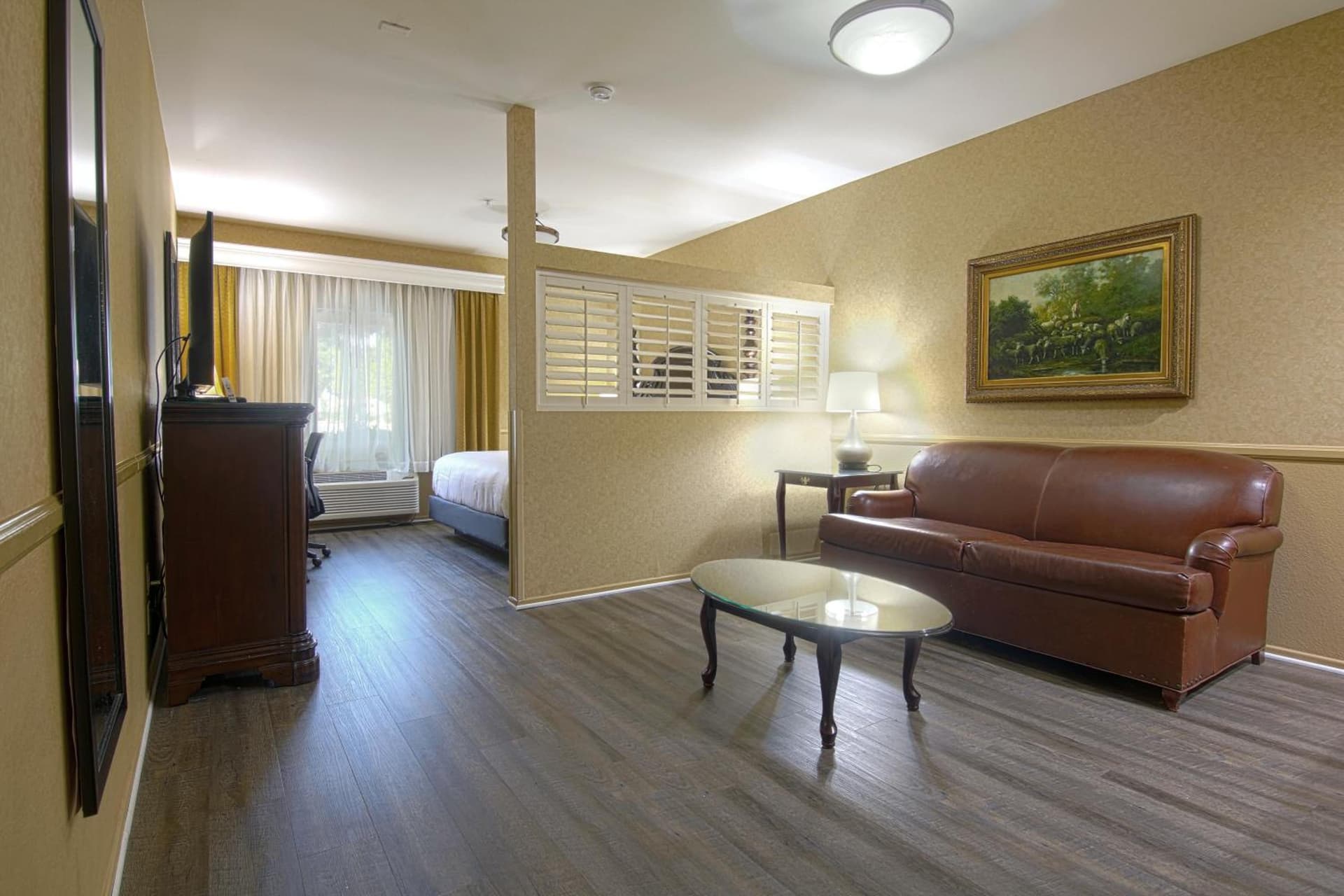 Azure Hotel&Suites Ontario Trademark Collection by Wyndham gallery photo in Ontario, CA — image 14