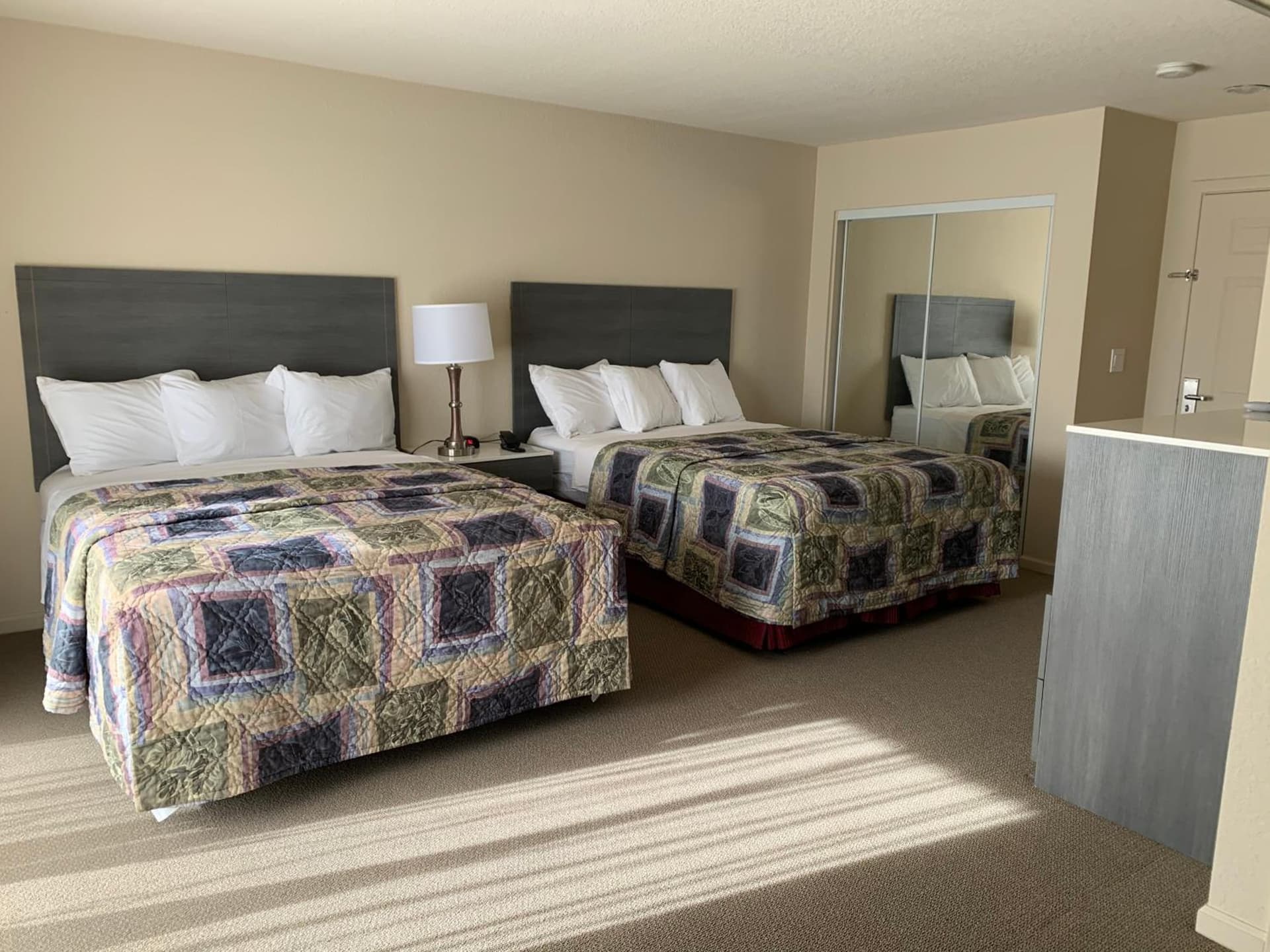 Apple Valley Hotel & Lodge interior in Apple Valley, CA — gallery photo 2