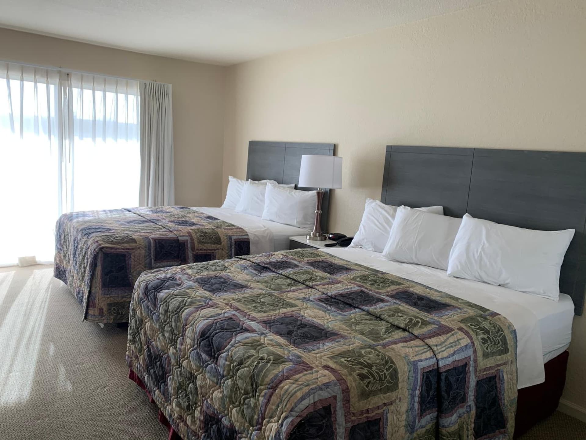Apple Valley Hotel & Lodge gallery photo in Apple Valley, CA — image 7