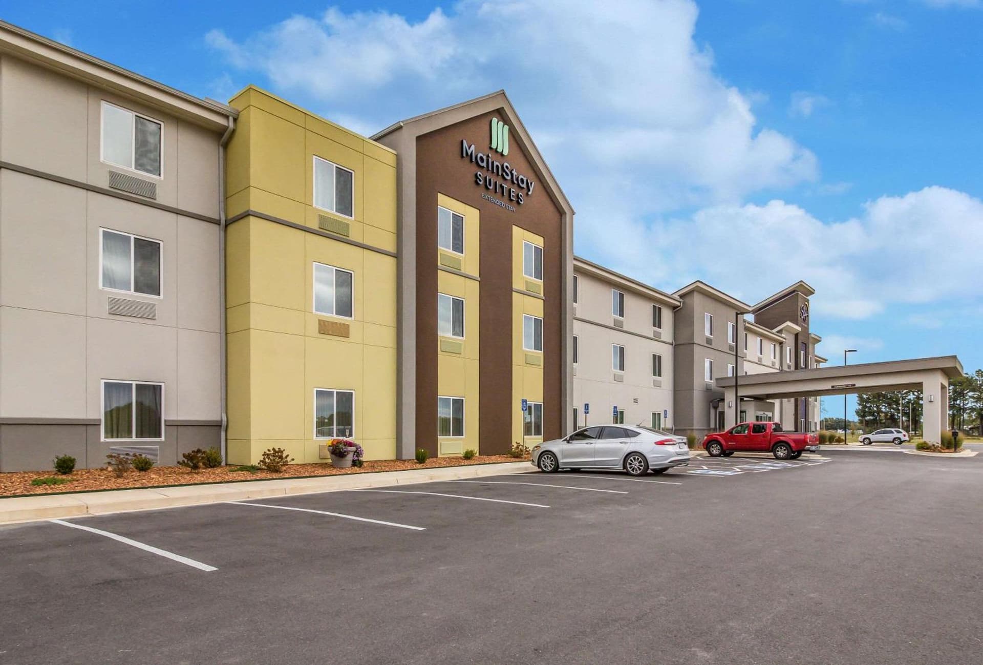 Sleep Inn at Discovery Park of America interior in Union City, TN — gallery photo 2