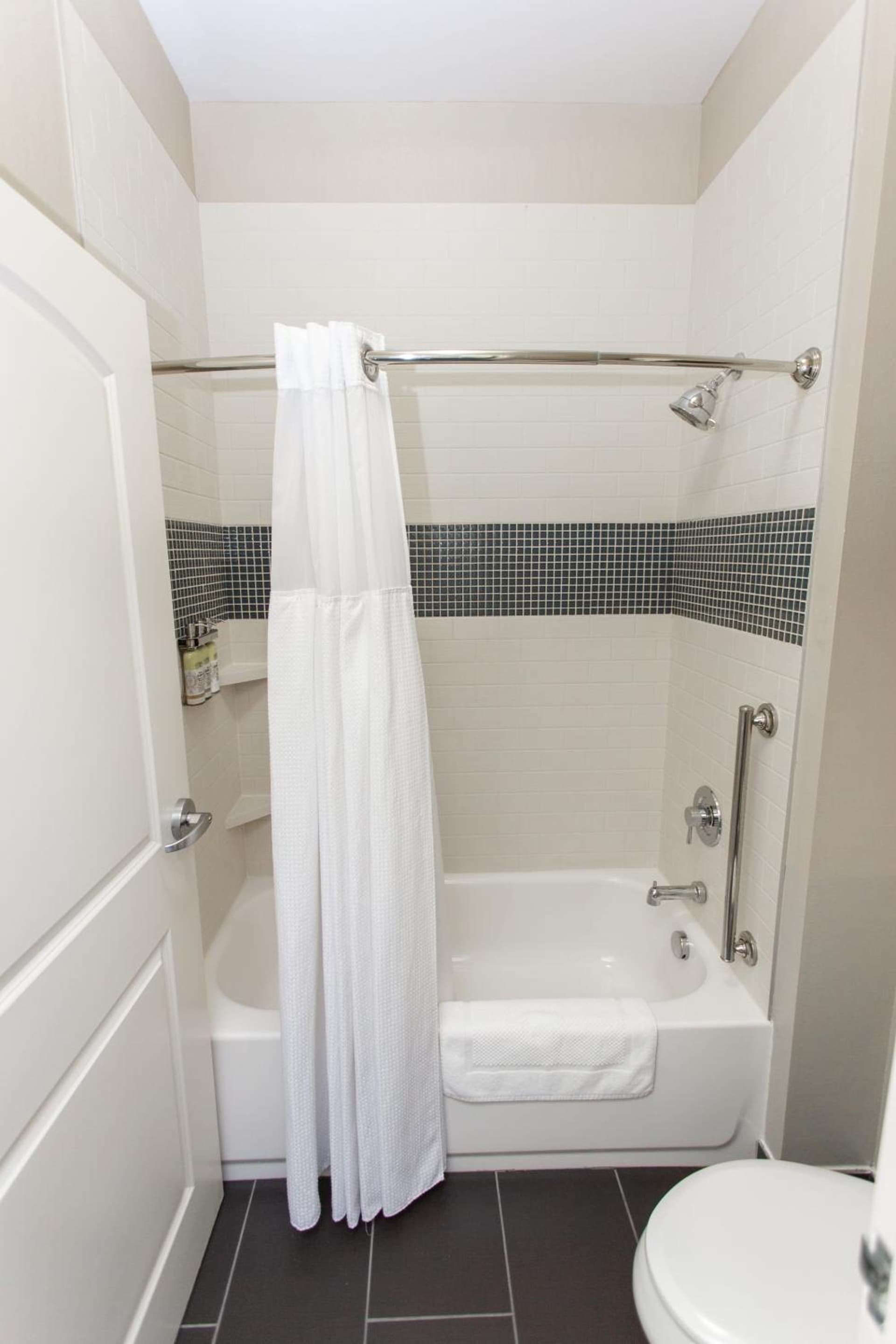 Staybridge Suites Davenport by IHG gallery photo in Bettendorf, IA — image 21