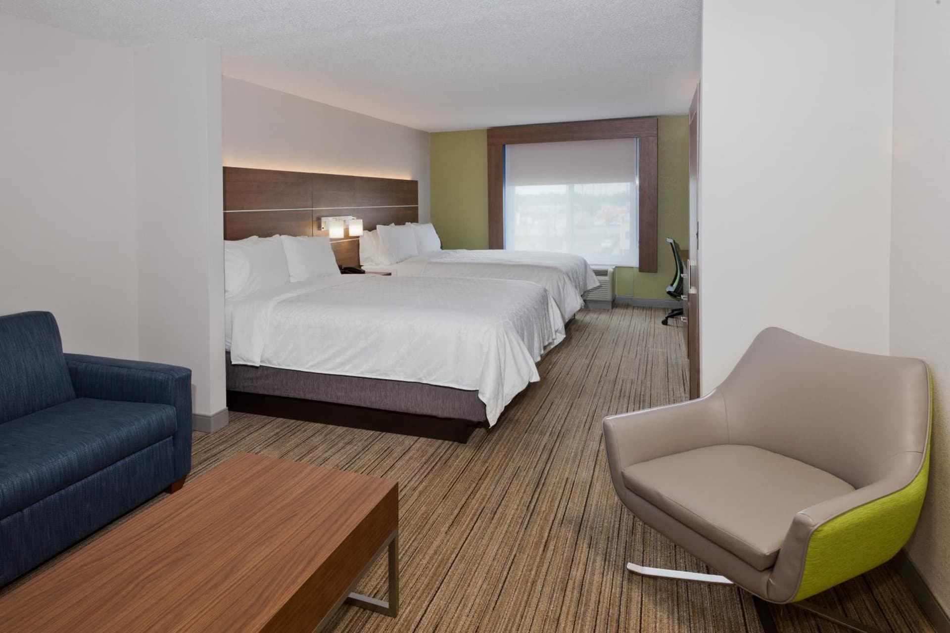 Holiday Inn Express Hotel & Suites Dothan North by IHG property views in Dothan, AL — gallery photo 3
