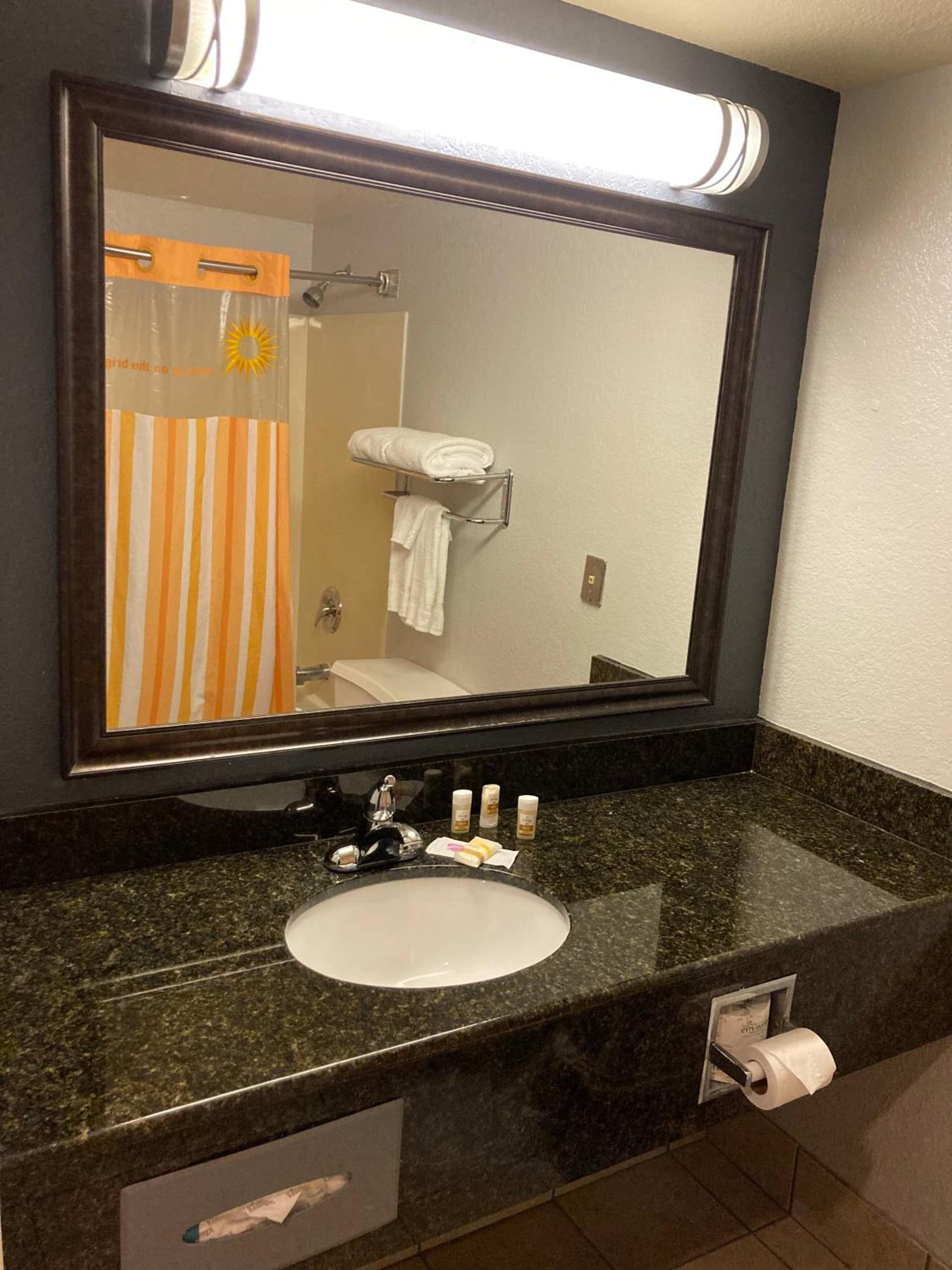 La Quinta by Wyndham Davis property views in Davis, CA — gallery photo 3
