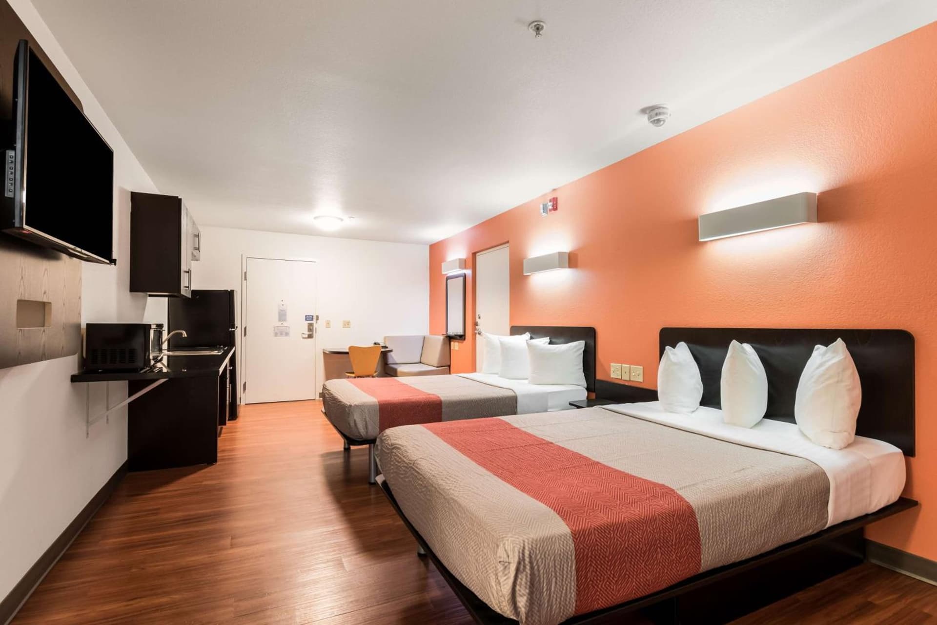Motel 6 Wilkes Barre Arena gallery photo in Wilkes-Barre, PA — image 46