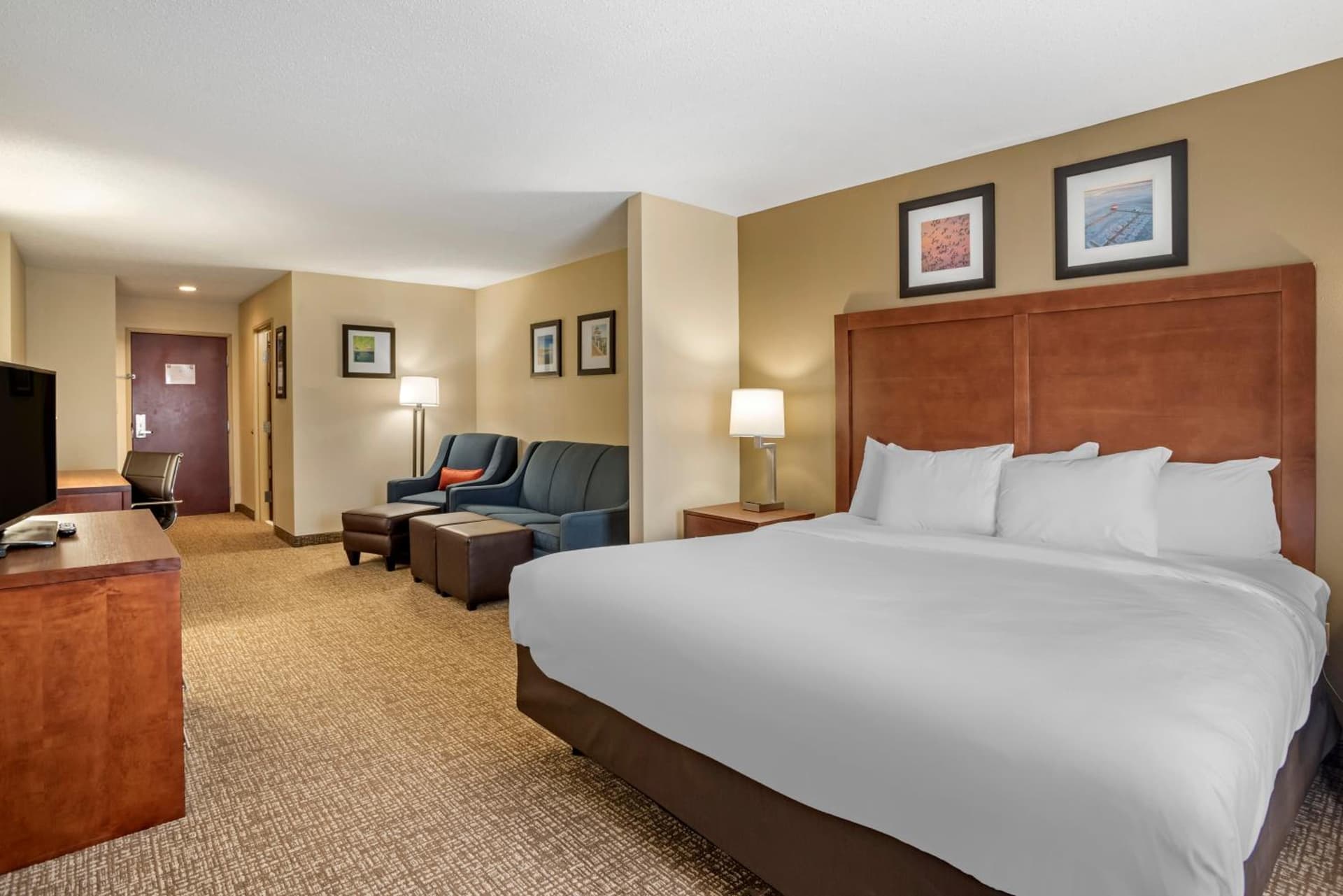 Comfort Inn & Suites Cambridge gallery photo in Cambridge, MD — image 15
