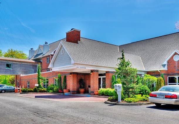 Hawthorn Suites by Wyndham Erie featured exterior or lobby in Erie, PA — similar hotel