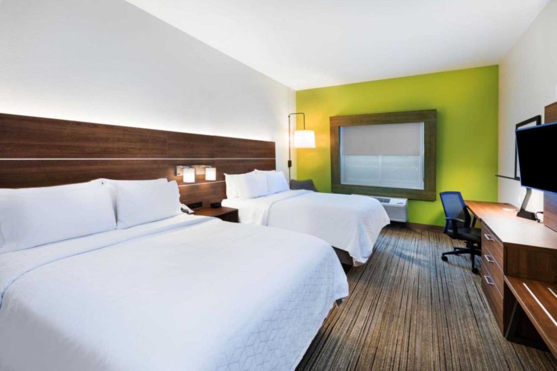 Holiday Inn Express & Suites Ozona by IHG interior in Ozona, TX — gallery photo 2
