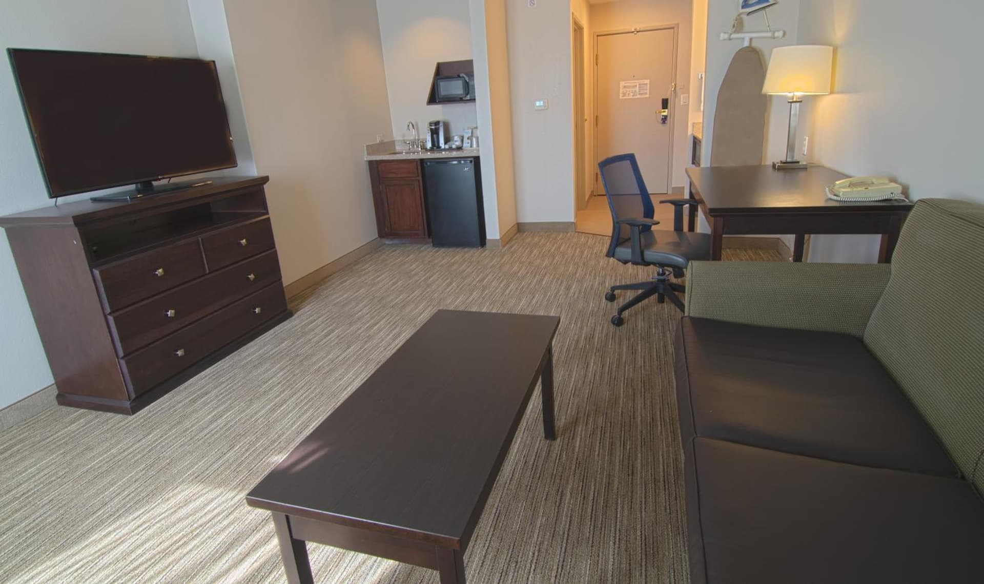 Holiday Inn Express & Suites Chicago-Libertyville by IHG gallery photo in Libertyville, IL — image 48
