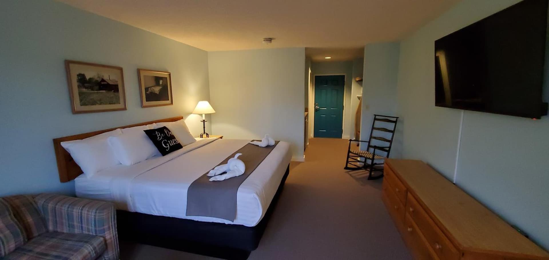 Amish Inn interior in Nappanee, IN — gallery photo 2