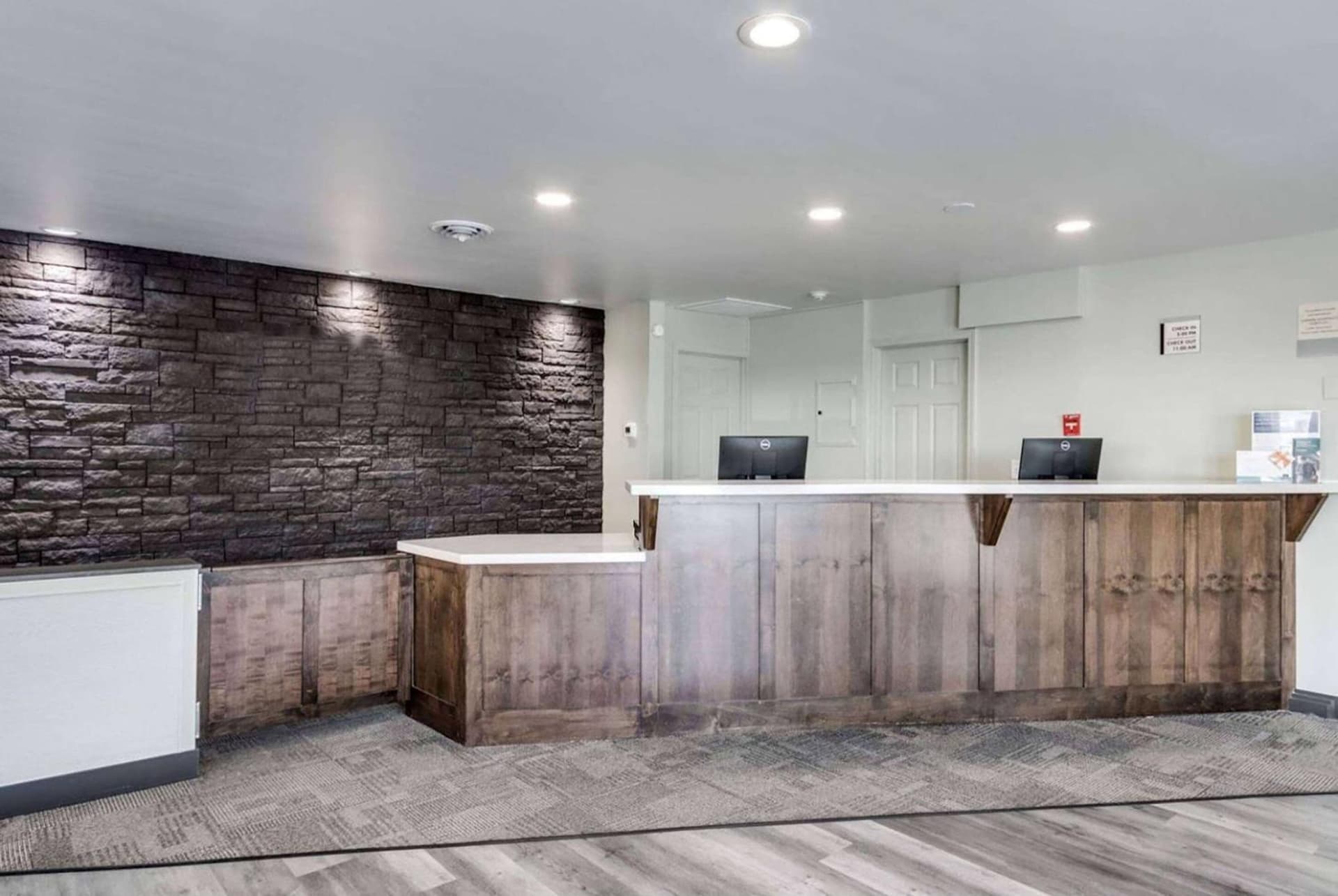 Days Inn & Suites by Wyndham Spokane interior in Spokane, WA — gallery photo 2