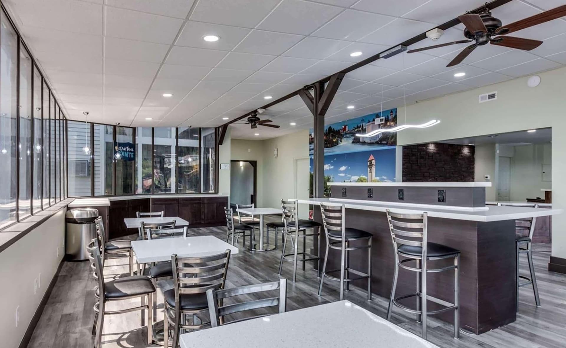 Days Inn & Suites by Wyndham Spokane gallery photo in Spokane, WA — image 40