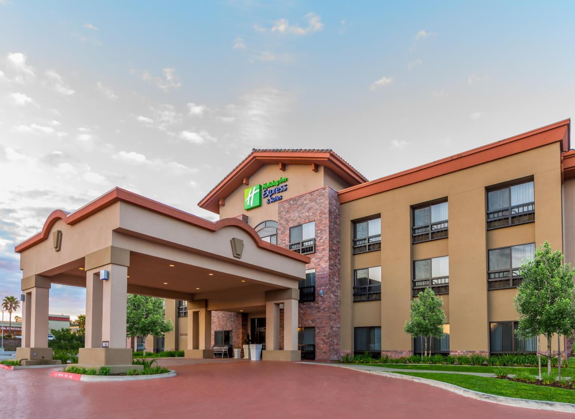 Holiday Inn Express Hotel & Suites Atascadero by IHG gallery photo in Atascadero, CA — image 42