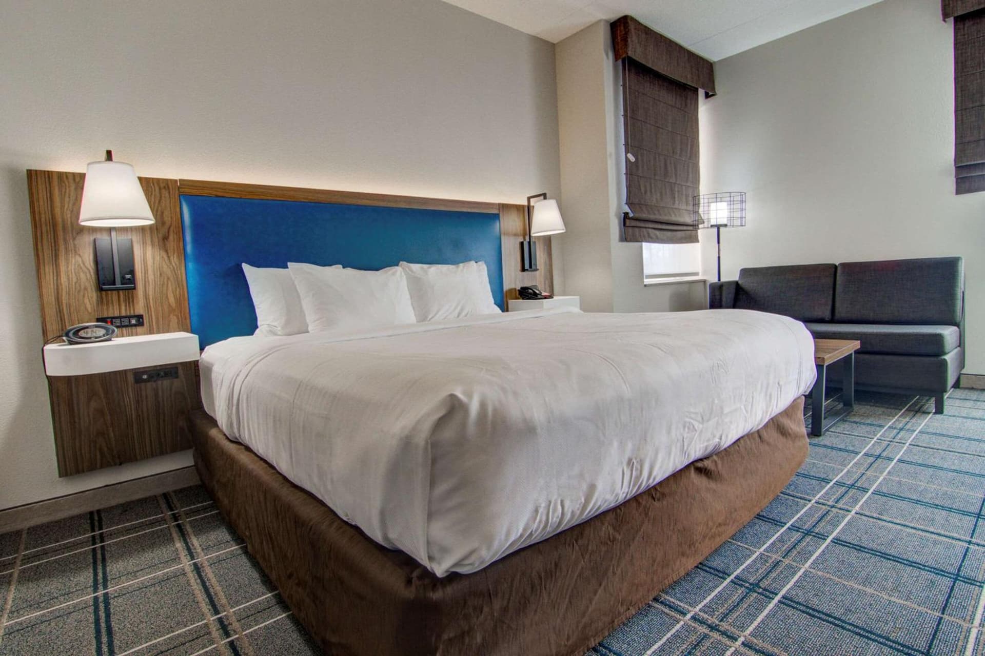 Comfort Suites Newport News Airport gallery photo in Newport News, VA — image 60