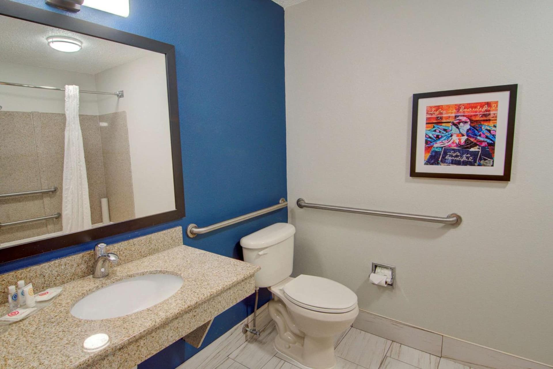 Comfort Suites Newport News Airport gallery photo in Newport News, VA — image 10