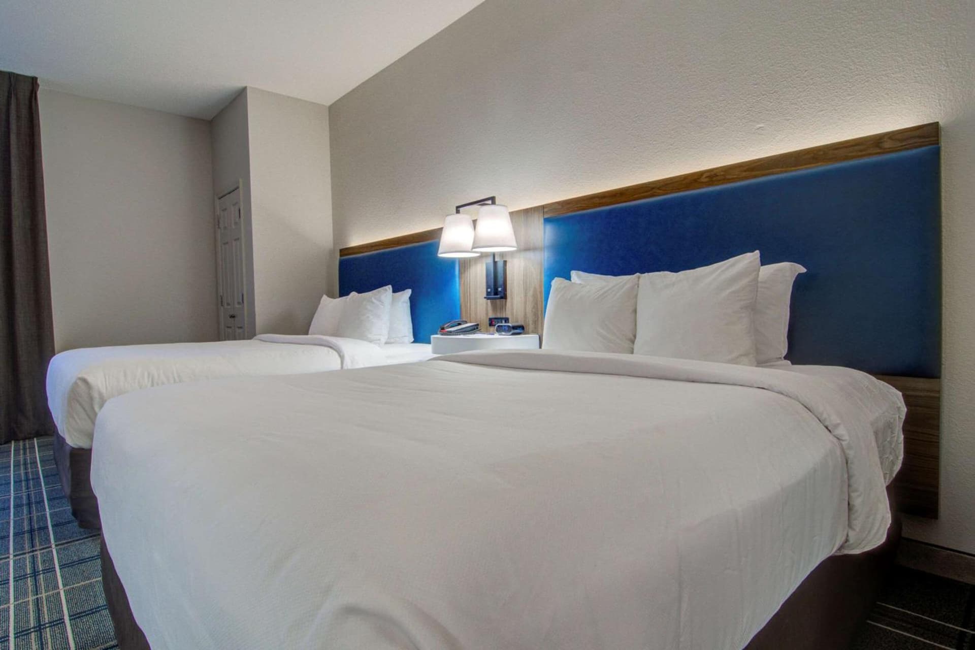 Comfort Suites Newport News Airport gallery photo in Newport News, VA — image 46