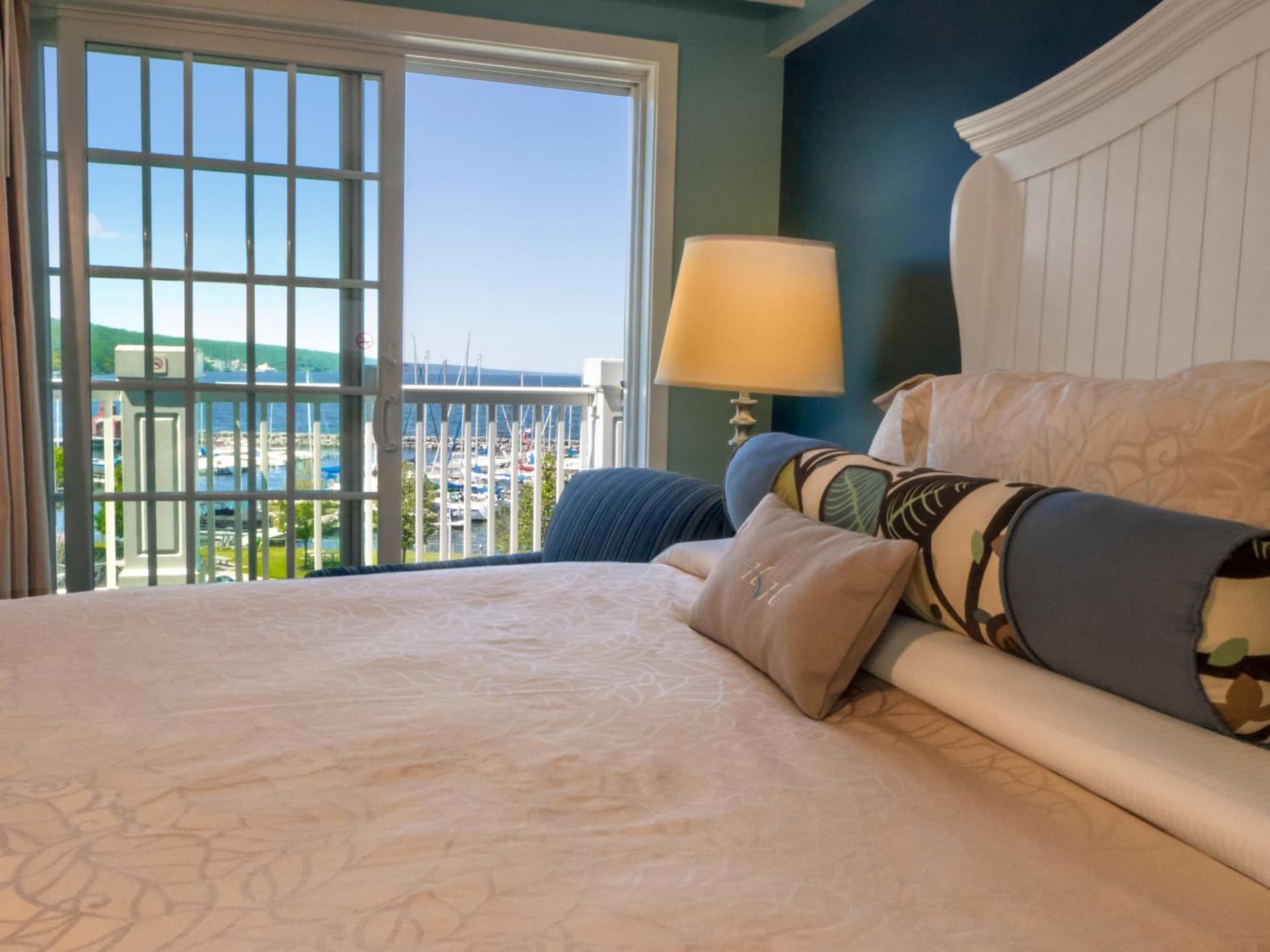 Watkins Glen Harbor Hotel interior in Watkins Glen, NY — gallery photo 2