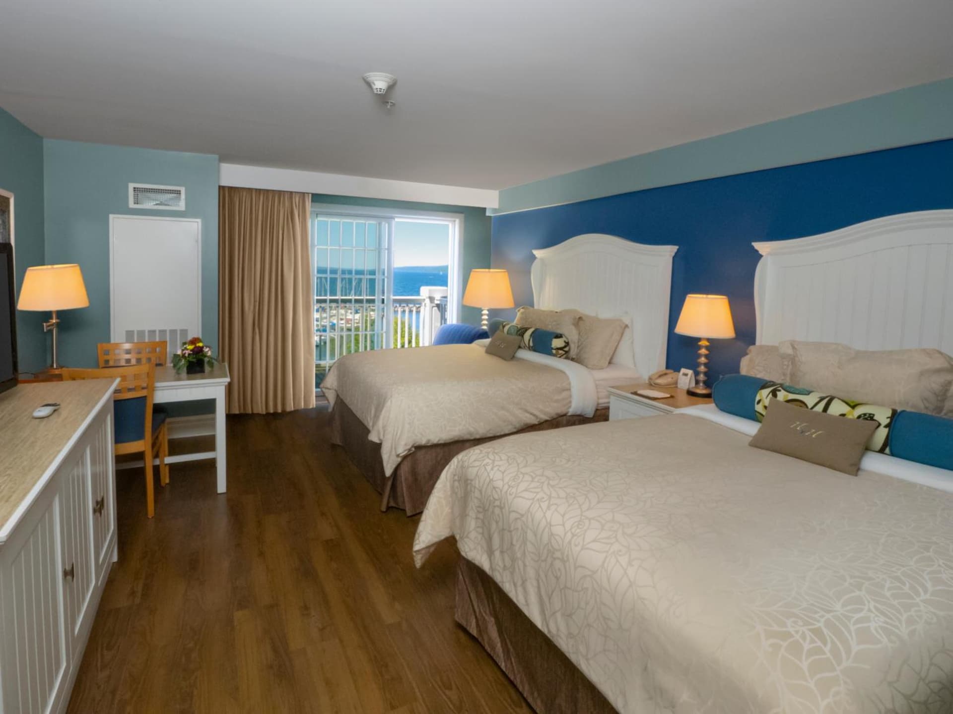 Watkins Glen Harbor Hotel property views in Watkins Glen, NY — gallery photo 3