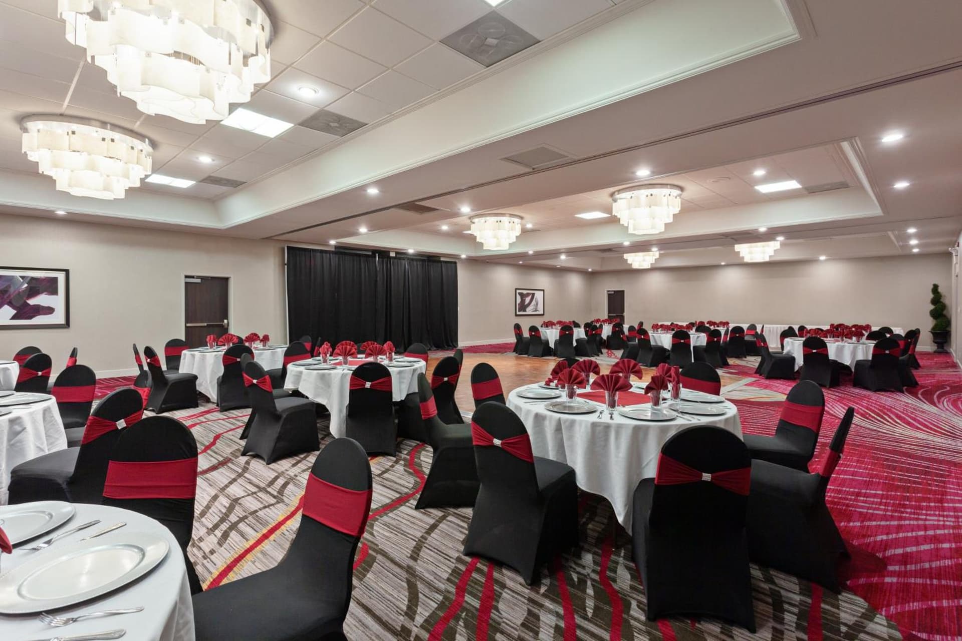 Crowne Plaza Silicon Valley North - Union City by IHG gallery photo in Union City, CA — image 5