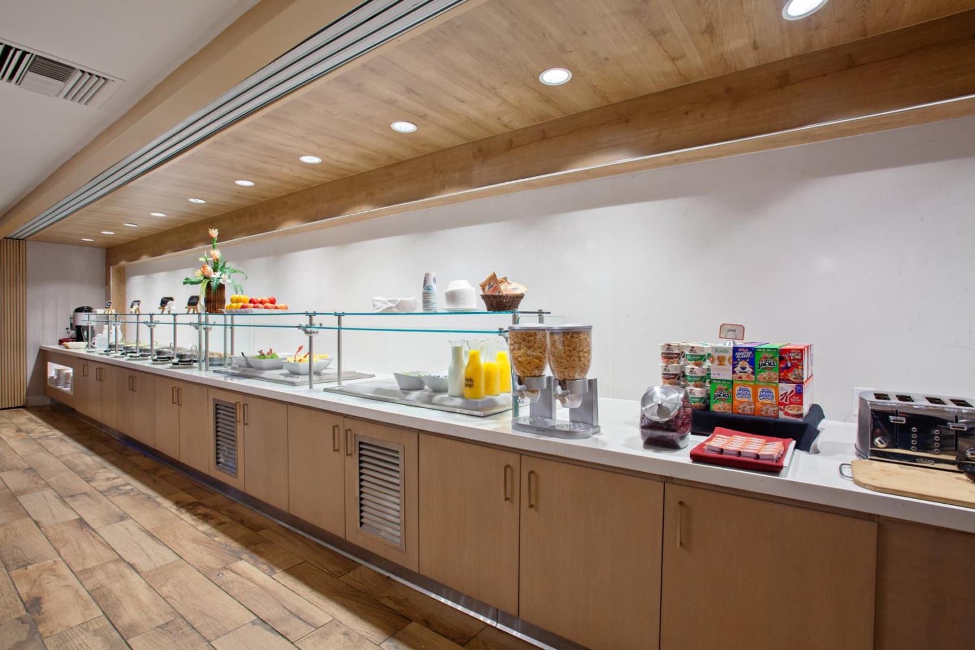 Crowne Plaza Silicon Valley North - Union City by IHG gallery photo in Union City, CA — image 21