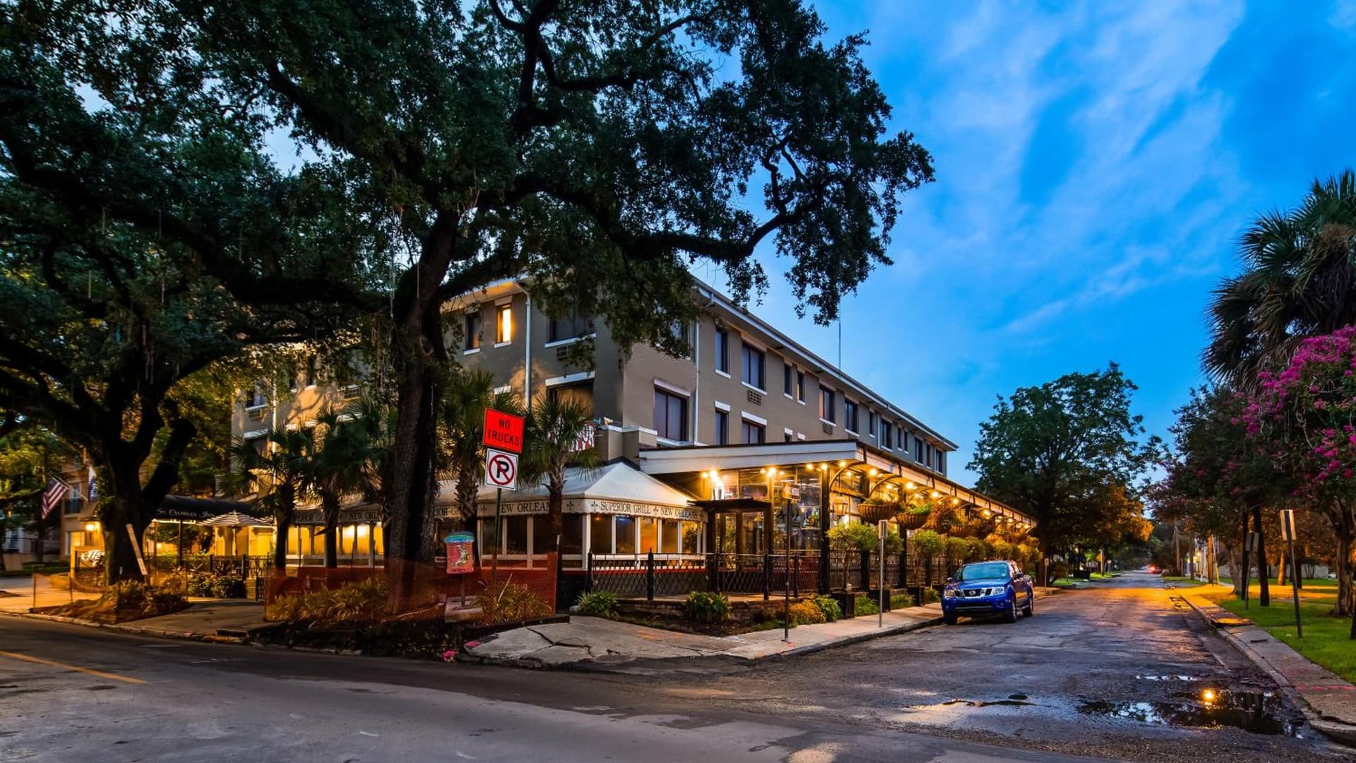 St Charles Inn, Superior Hotel property views in New Orleans, LA — gallery photo 3