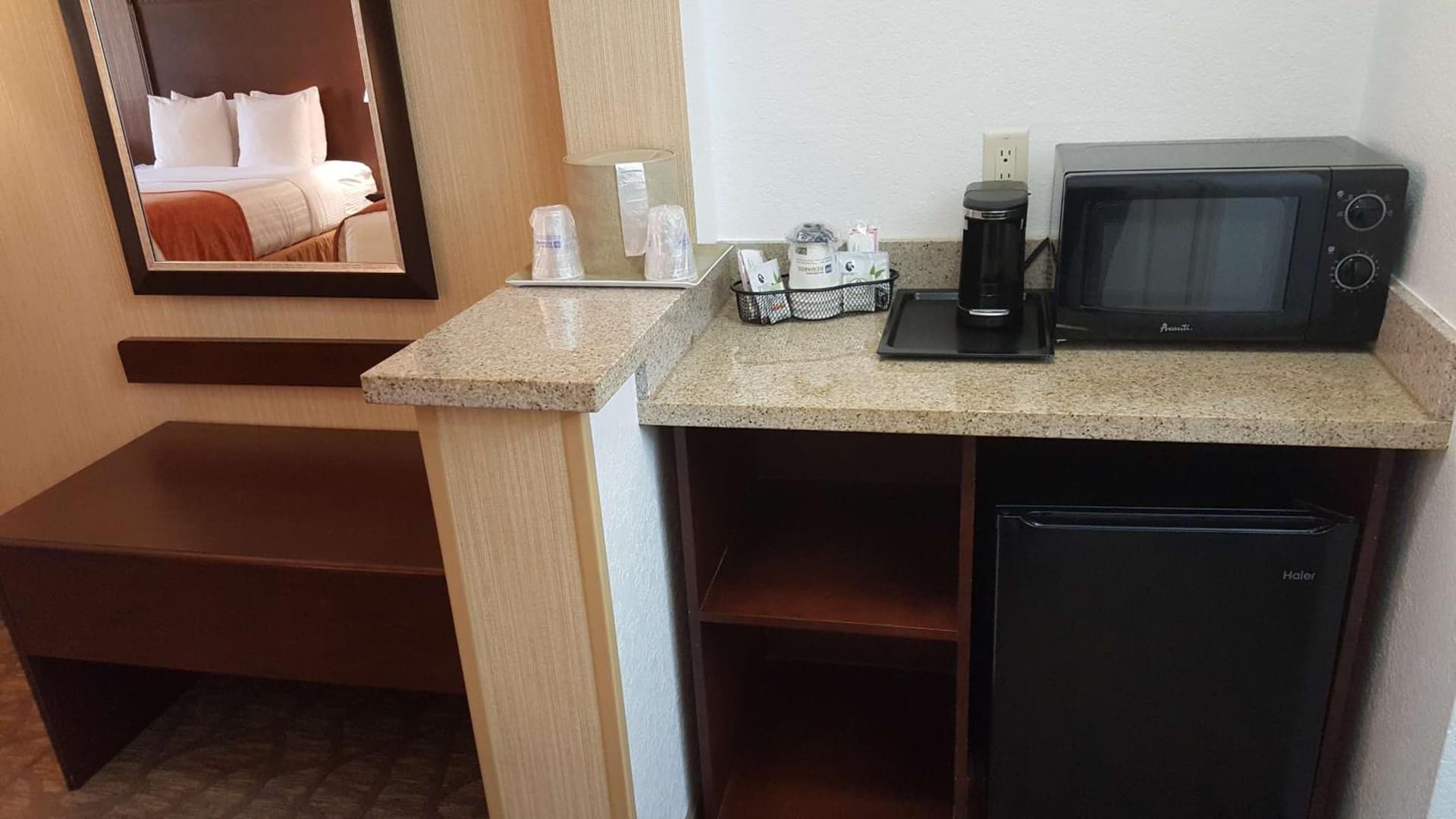 Best Western San Dimas Hotel & Suites gallery photo in San Dimas, CA — image 30
