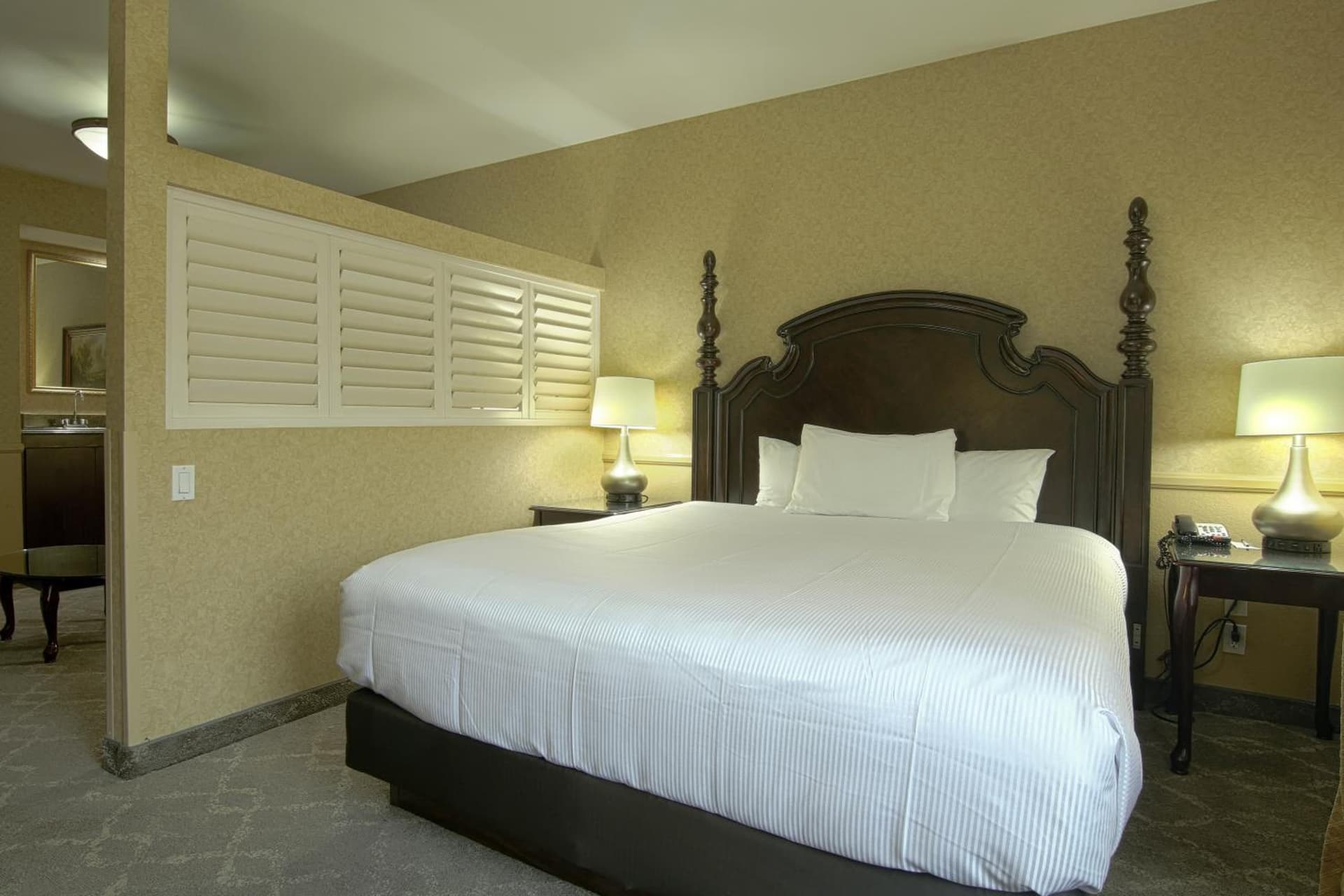 Azure Hotel&Suites Ontario Trademark Collection by Wyndham gallery photo in Ontario, CA — image 27