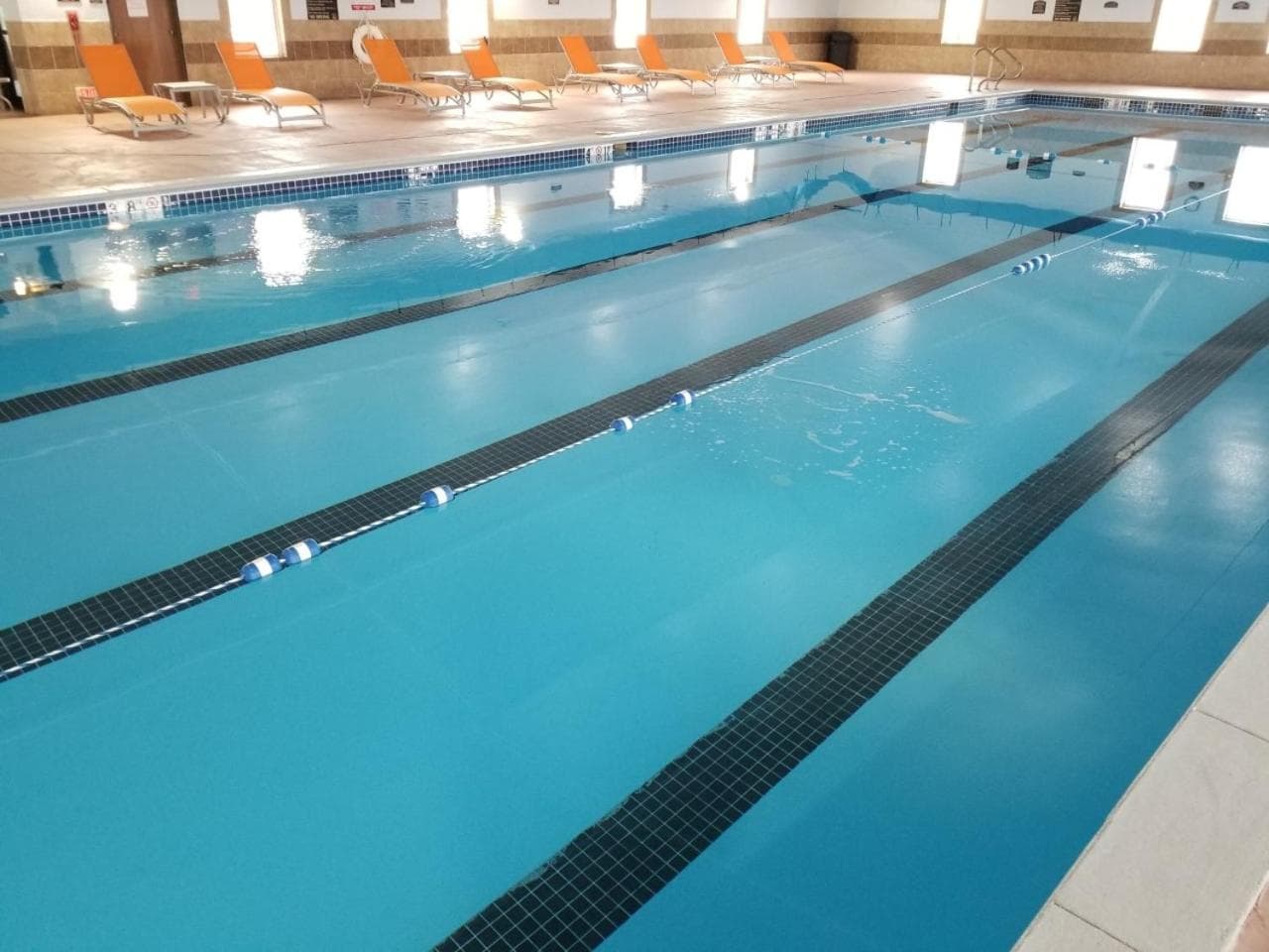 Holiday Inn Express Hotel & Suites Sheldon by IHG interior in Sheldon, IA — gallery photo 2