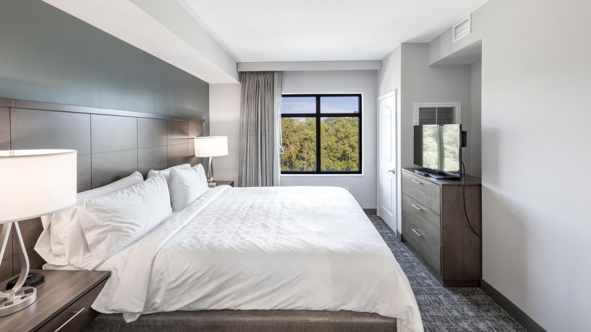 Staybridge Suites - Naples - Marco Island by IHG gallery photo in Naples, FL — image 45