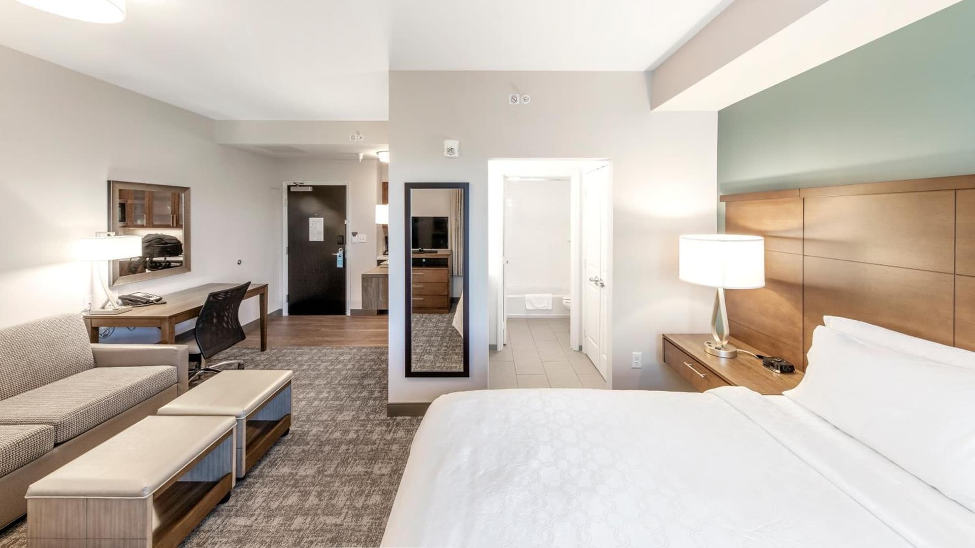 Staybridge Suites - Naples - Marco Island by IHG gallery photo in Naples, FL — image 17