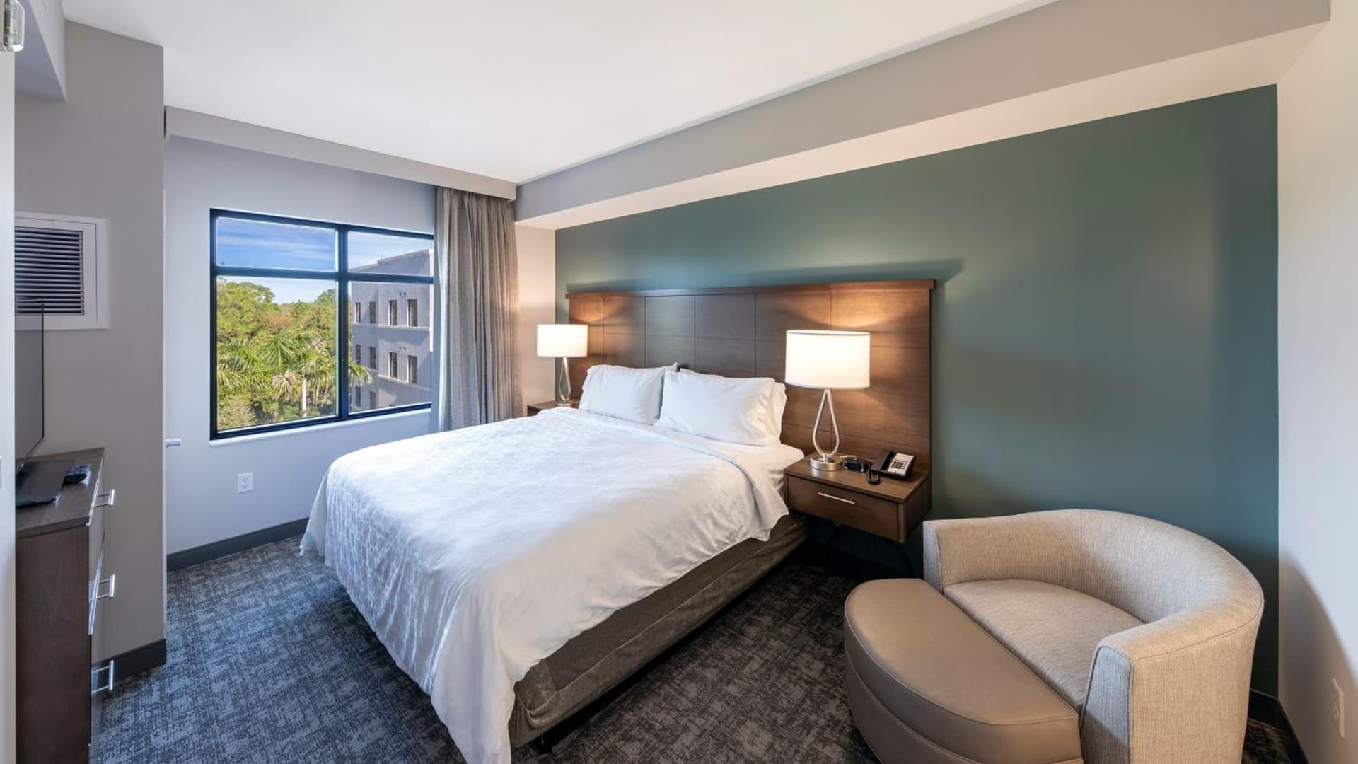 Staybridge Suites - Naples - Marco Island by IHG gallery photo in Naples, FL — image 13