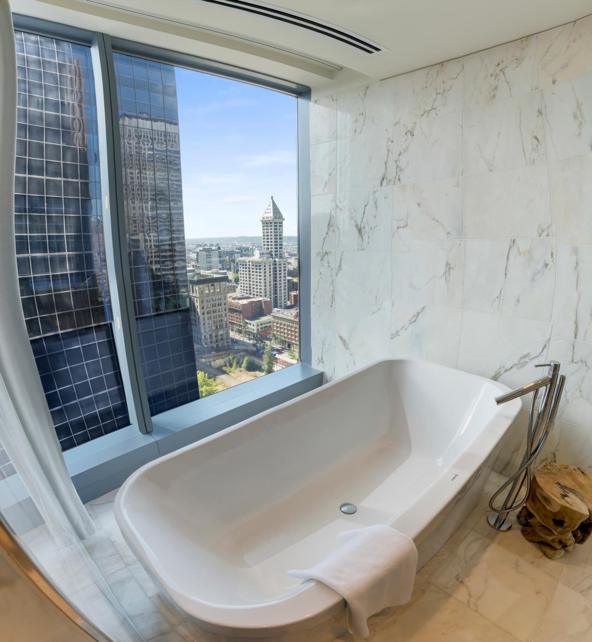 Lotte Hotel Seattle property views in Seattle, WA — gallery photo 3