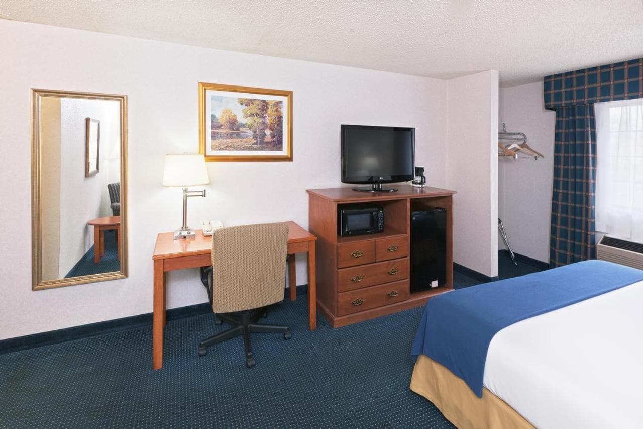 Ramada by Wyndham Santa Fe gallery photo in Santa Fe, NM — image 34