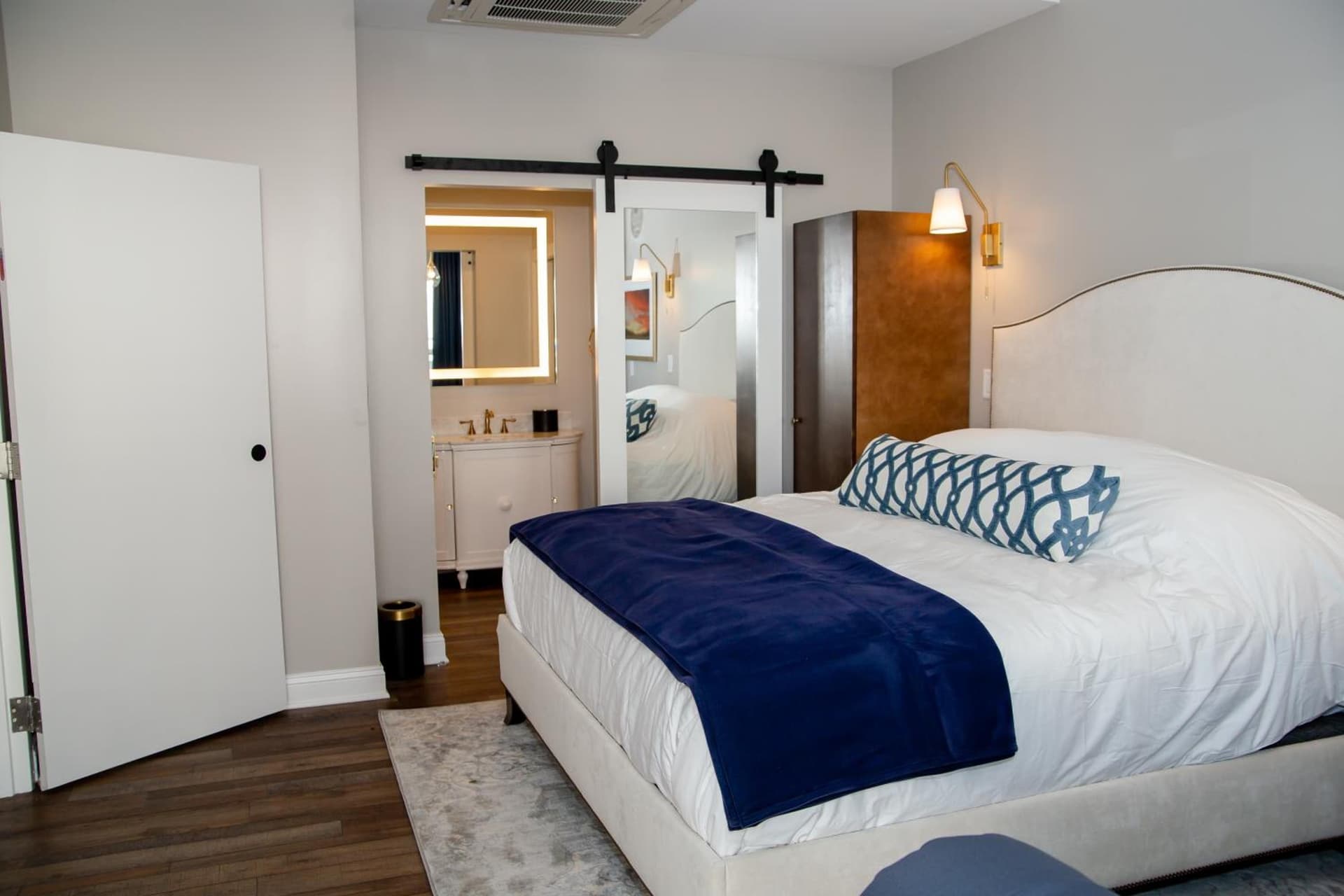 The Colonial Inn, an Ascend Collection Hotel gallery photo in Hillsborough, NC — image 42