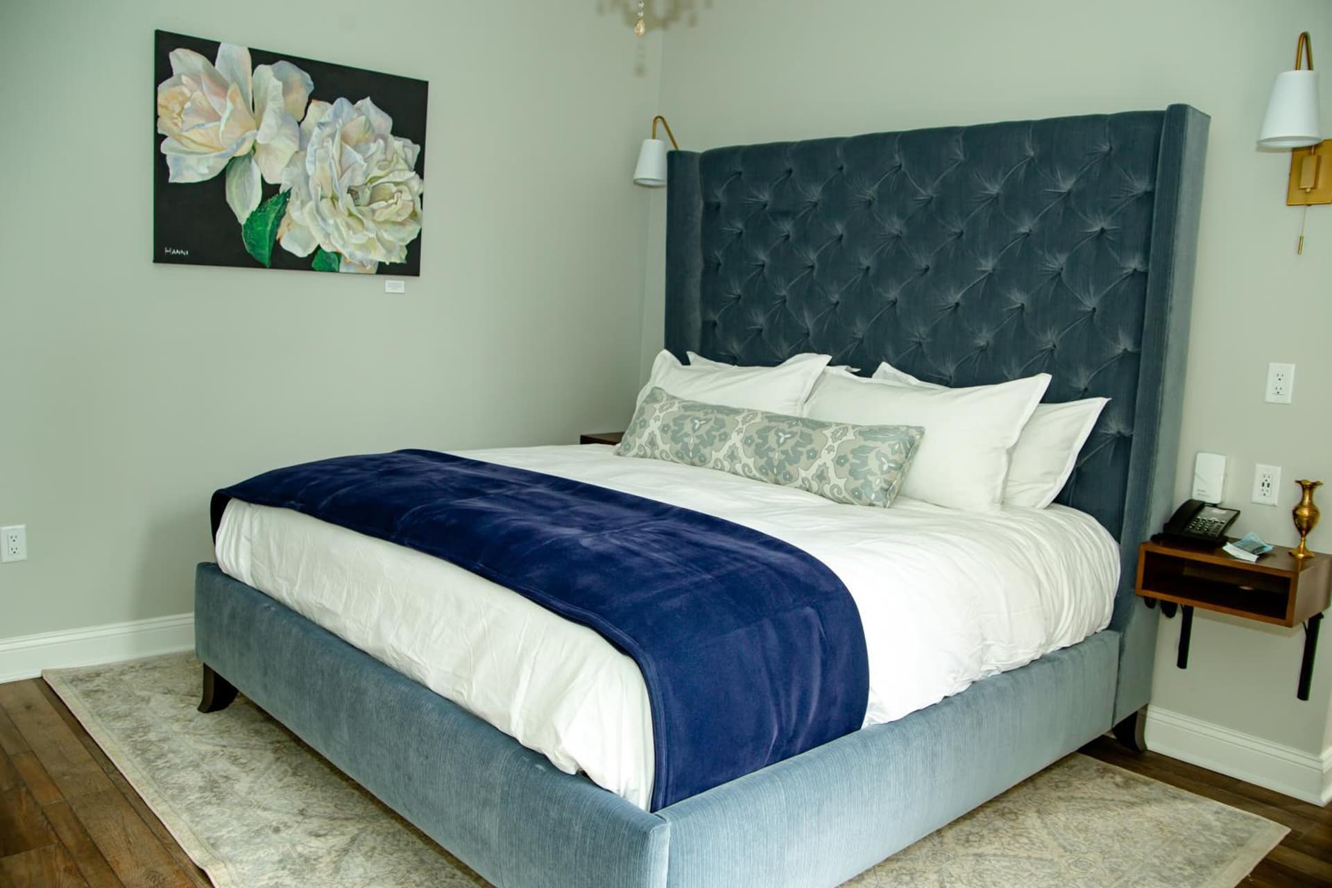 The Colonial Inn, an Ascend Collection Hotel interior in Hillsborough, NC — gallery photo 2
