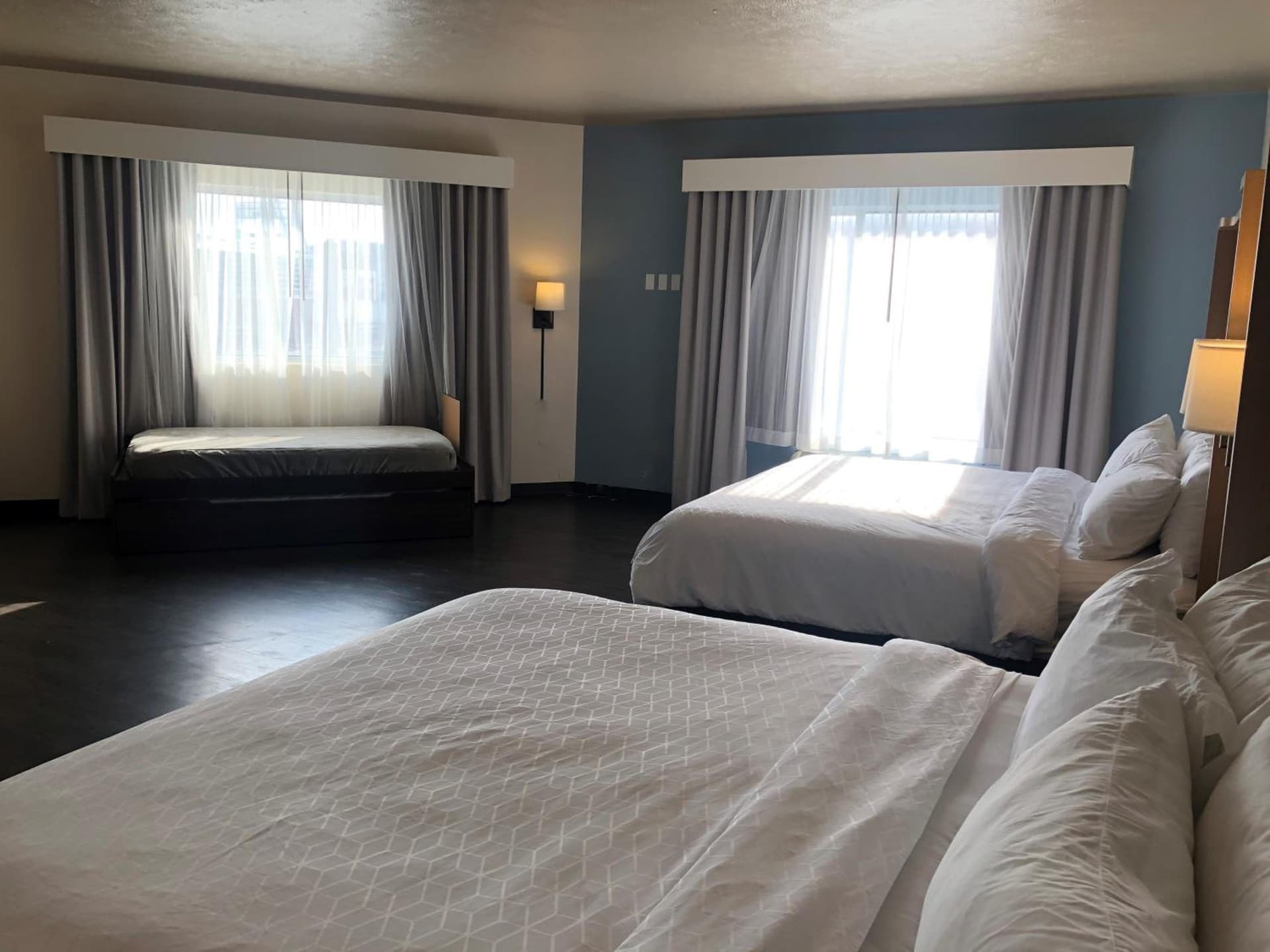Holiday Inn Omaha Downtown - Waterpark by IHG gallery photo in Omaha, NE — image 50