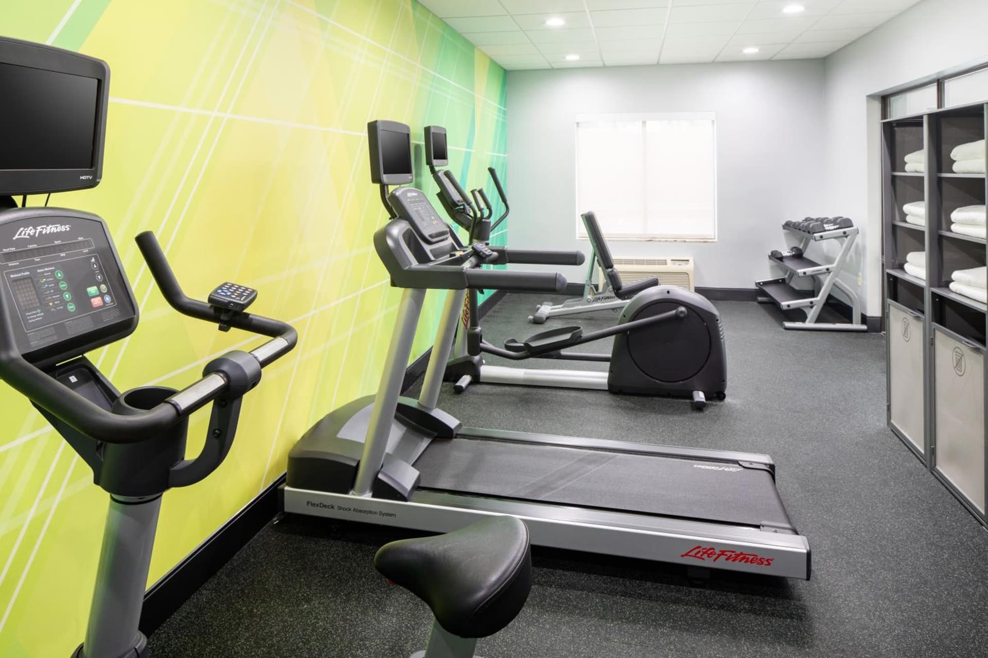Holiday Inn Cheshire - Southington by IHG gallery photo in Cheshire, CT — image 17
