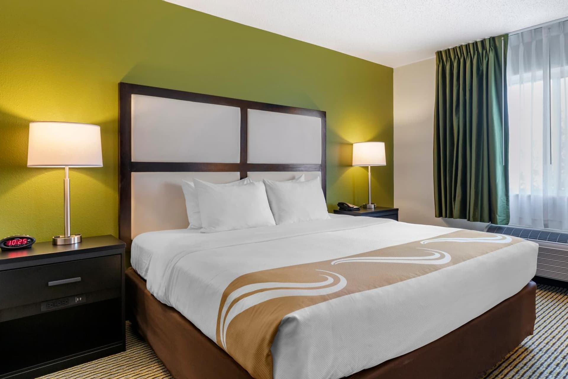 Quality Inn & Suites gallery photo in Bay City, MI — image 22