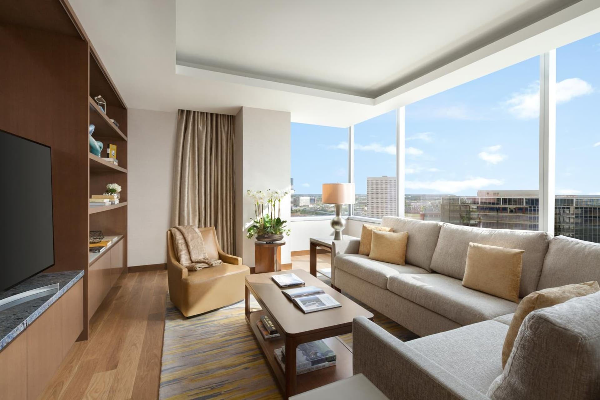 InterContinental Houston by IHG gallery photo in Houston, TX — image 62